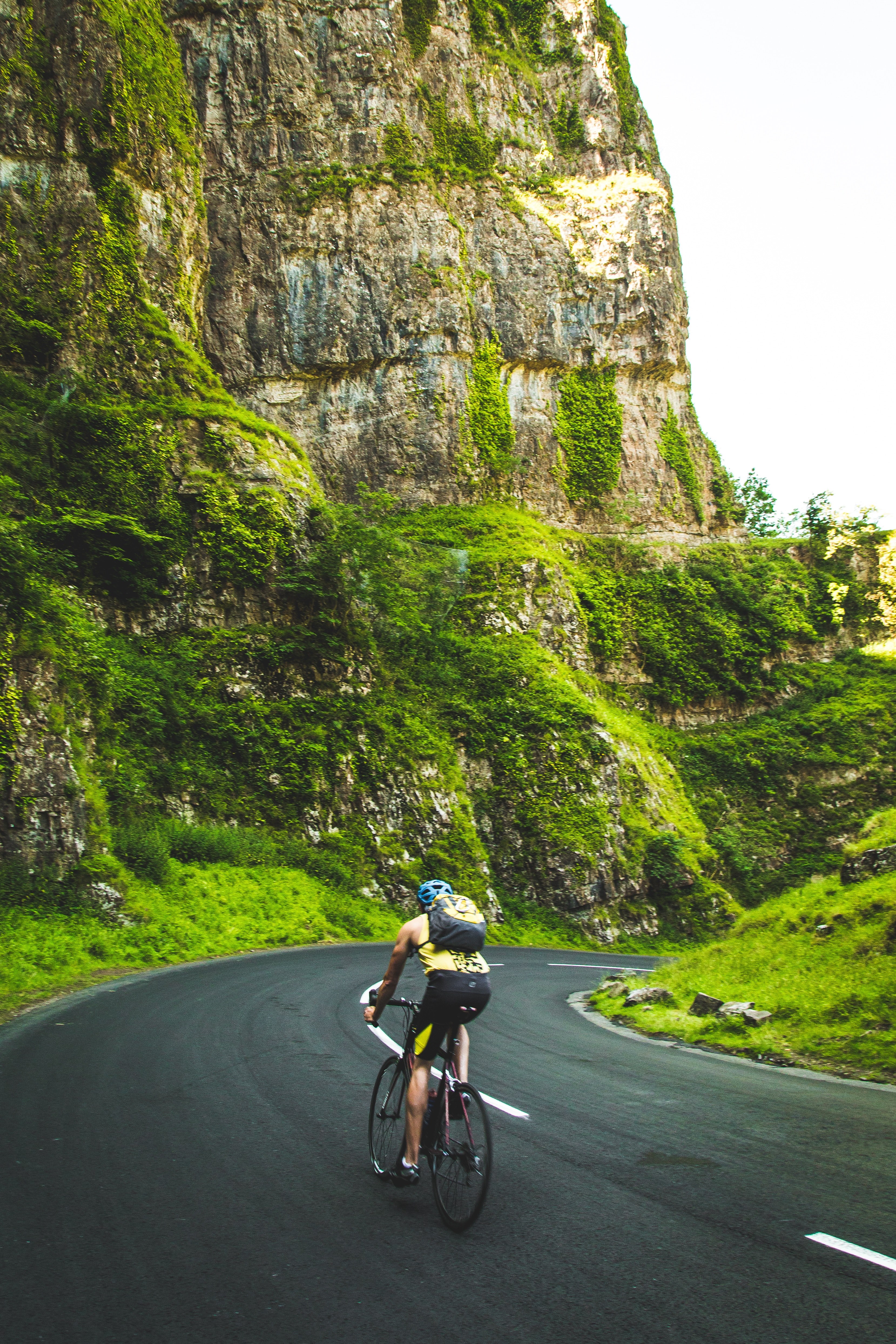 Wallpaper / road cyclist cycling and cycle HD 4k wallpaper free download