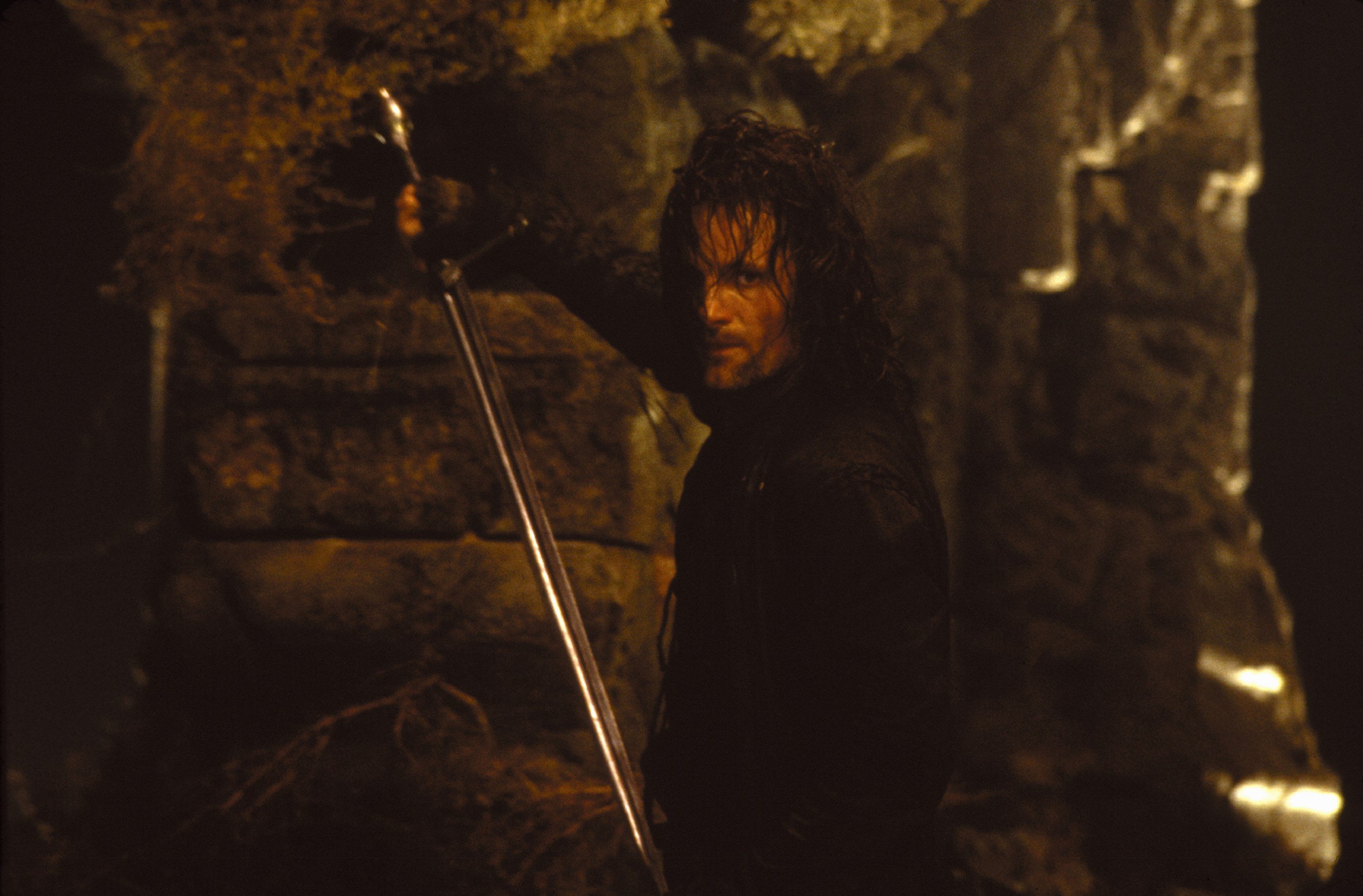 Aragorn HD Wallpaper and Background