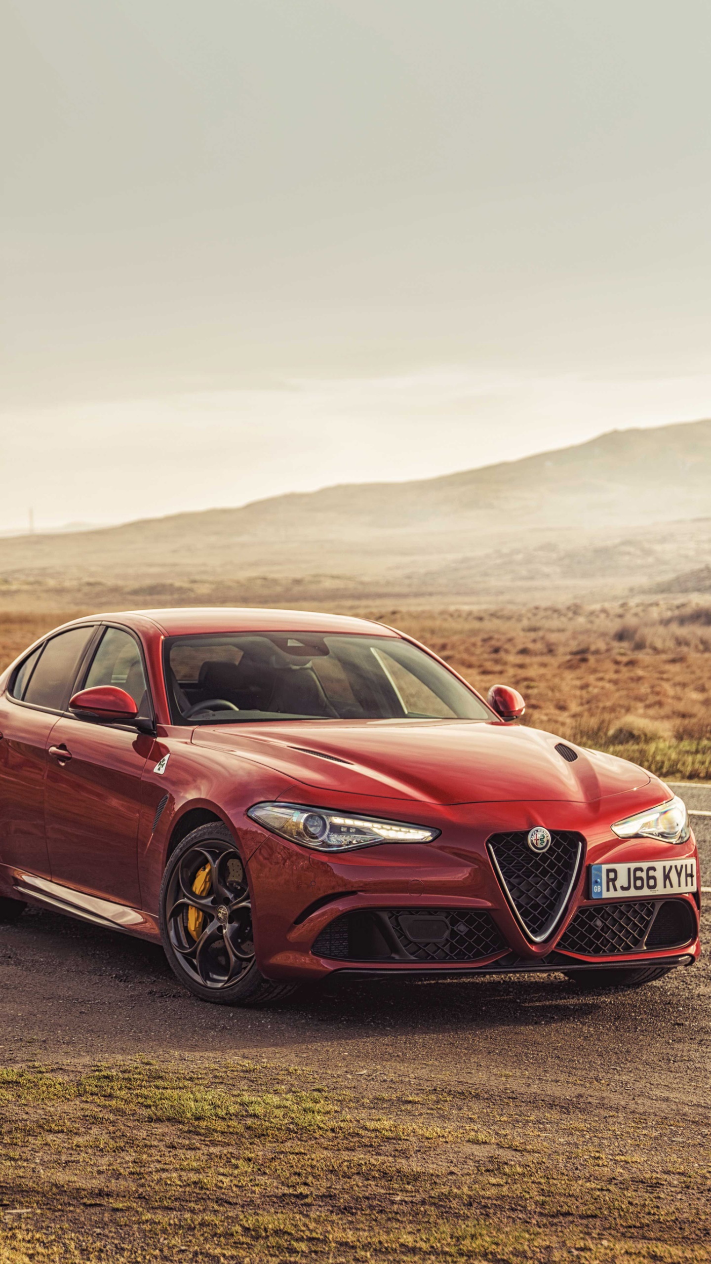 Wallpaper / Vehicles Alfa Romeo Giulia Phone Wallpaper, Vehicle, Car, Alfa Romeo, 1440x2560 free download