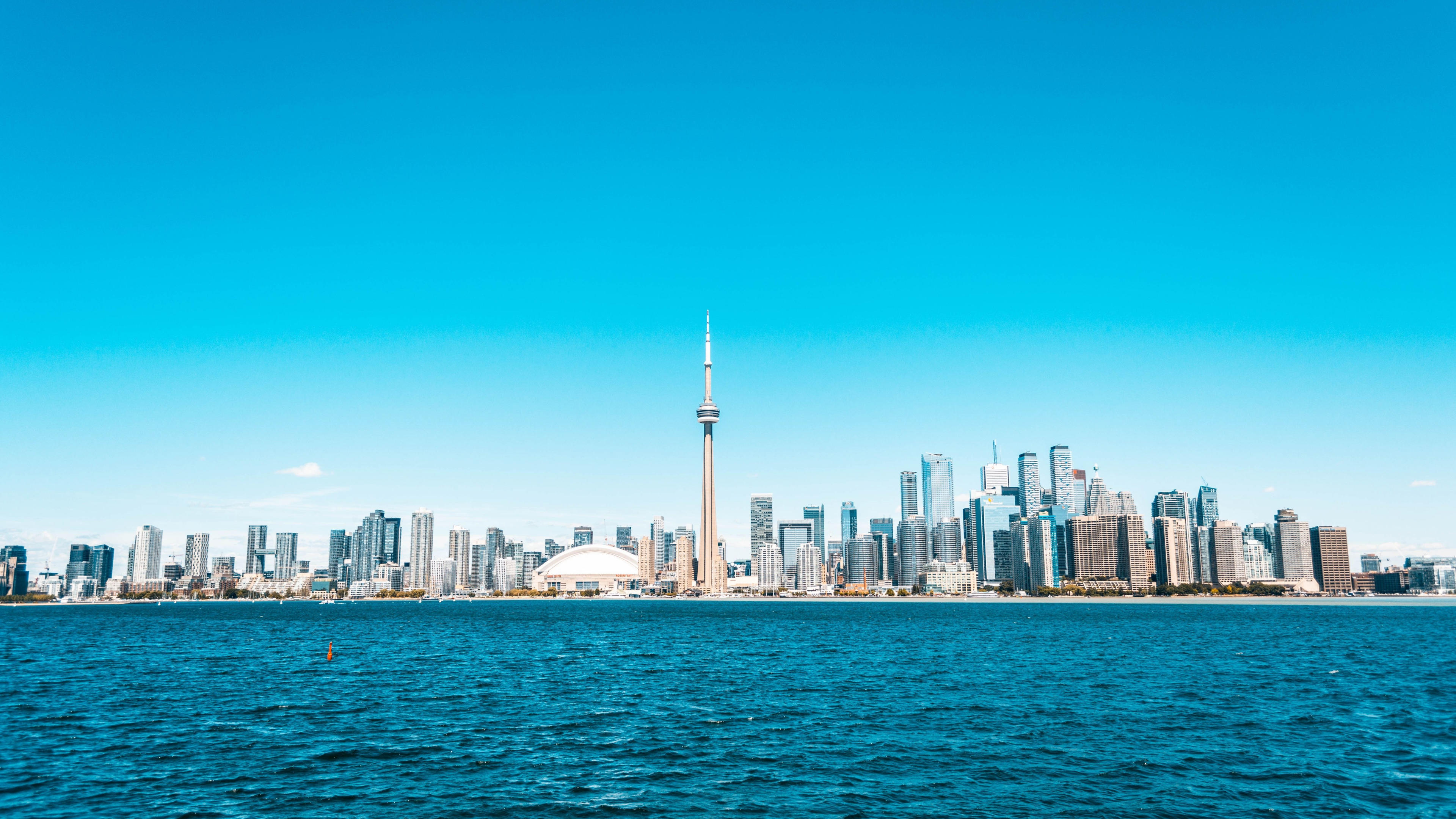 Download wallpaper 3840x2160 sunny day, cityscape, buildings, city, sky, toronto 4k wallpaper, uhd wallpaper, 16:9 widescreen 3840x2160 HD background, 18204