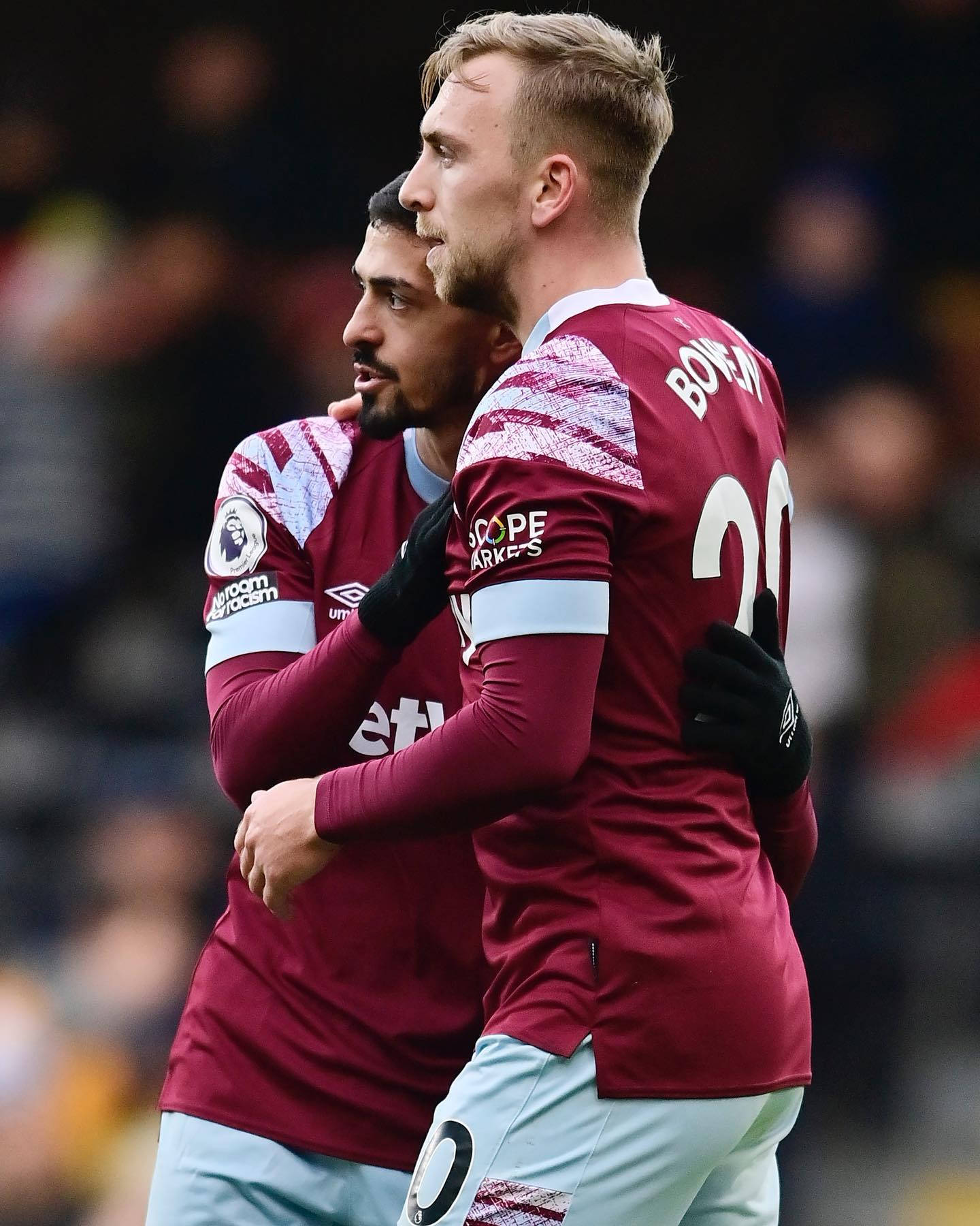Download Manuel Lanzini And Jarrod Bowen Wallpaper