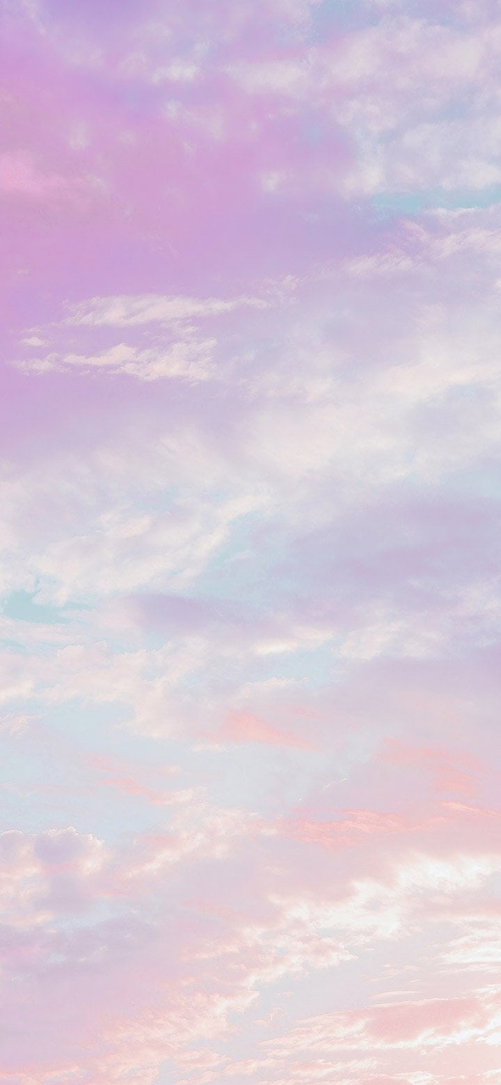 Aesthetic Sky And Light Pink Clouds 4K