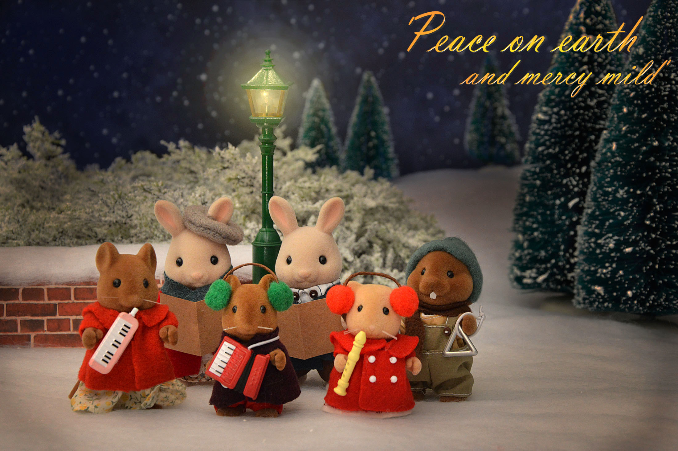 Wallpaper, park, santa, Christmas, trees, music, snow, cute, rabbit, love, Toy, mouse, toys, miniature, sweet, families, accordion, company, mice, card, calico, critters, rabbits, carols, sylvanianfamilies, sylvanian, calicocritters 2200x1463