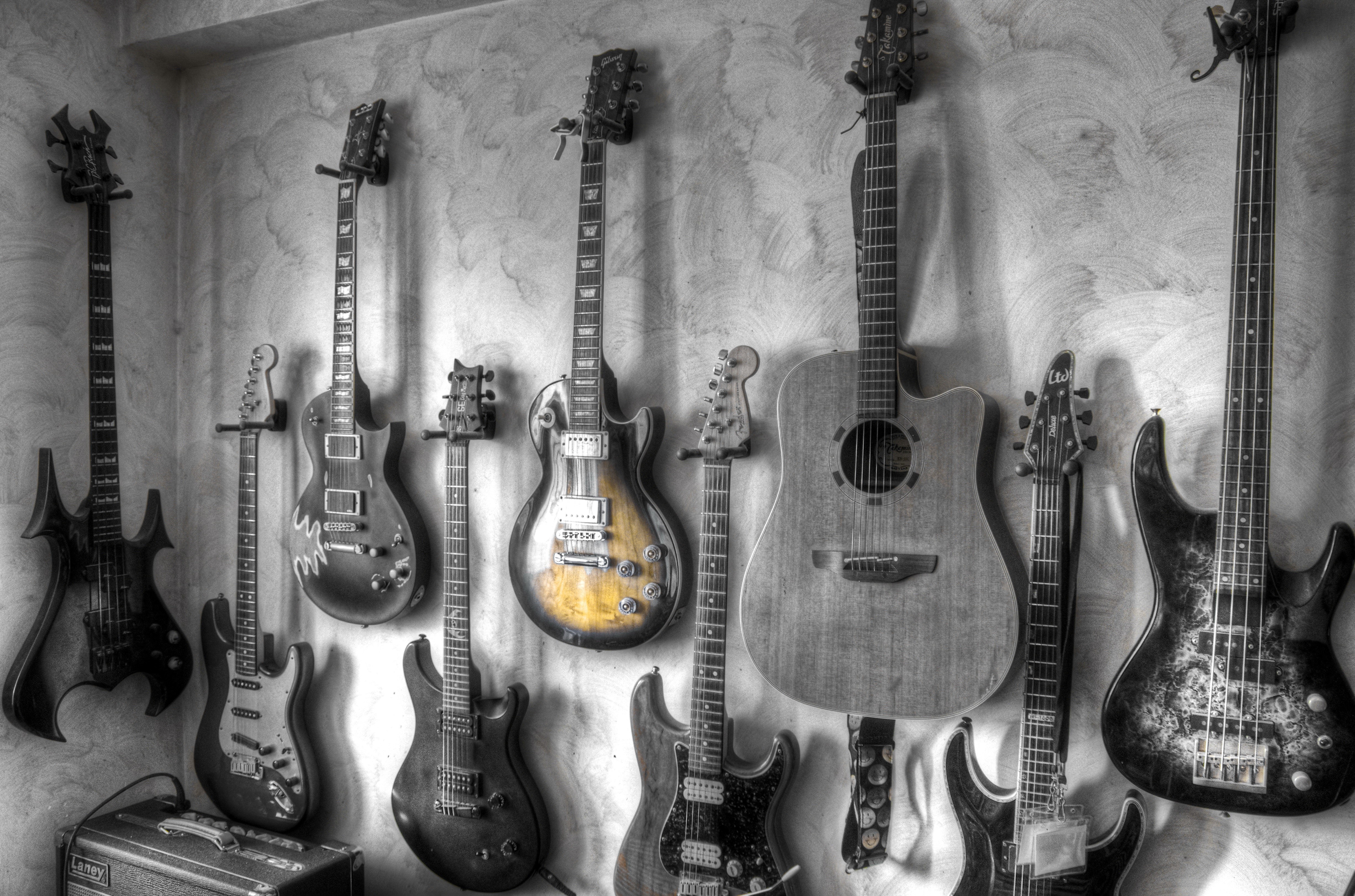 4K, Guitar, Wall, Black and white Gallery HD Wallpaper