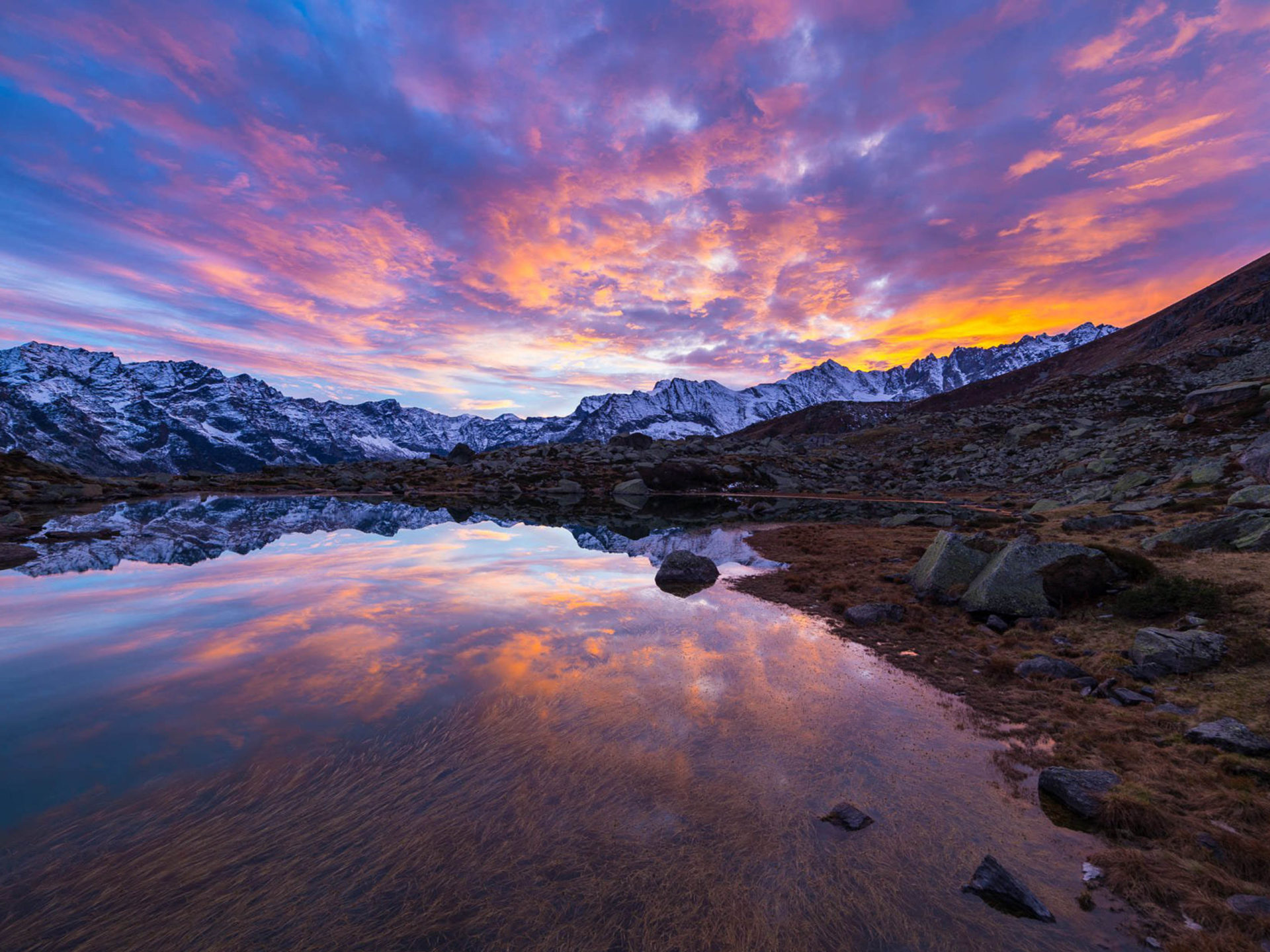 Alpine Lake In Italian Alps Colorful Sky Sunset Snow Mountain Range Landscape Reflection Photo 4k Ultra HD Wallpaper For Computer And Laptop, Wallpaper13.com
