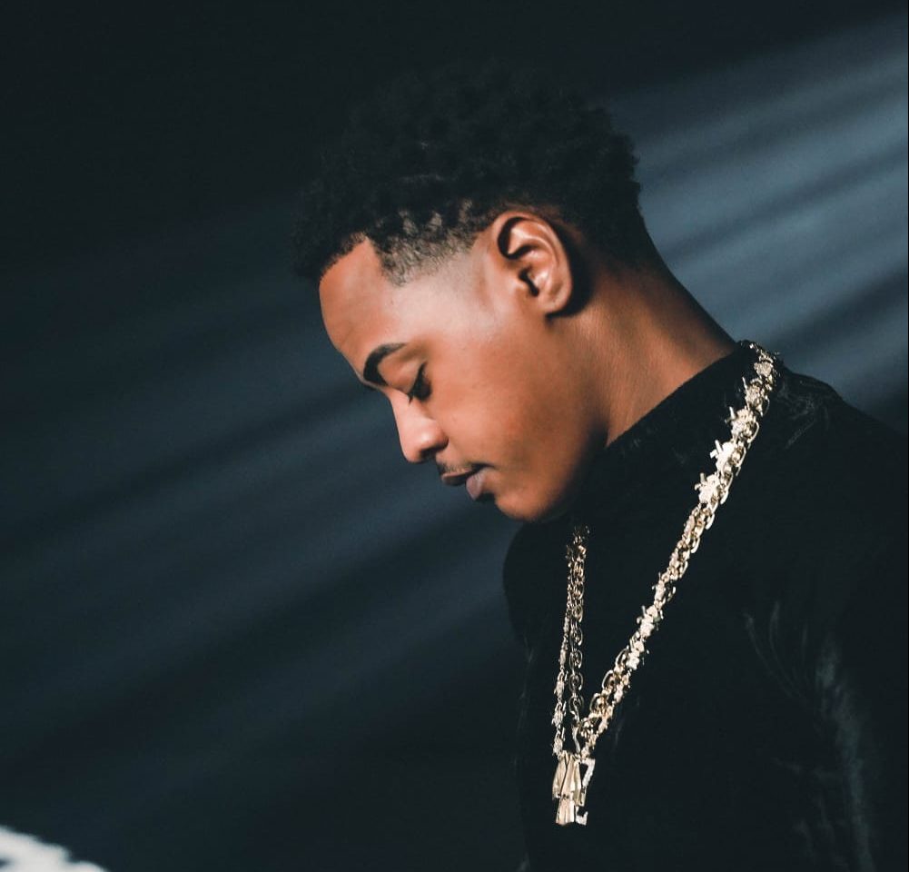 TZ da Coronel comemora sucesso de novo single Notícias