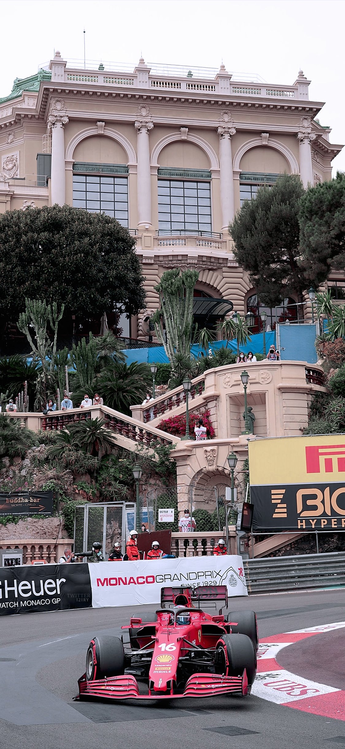 Tadic #Wallpaper └