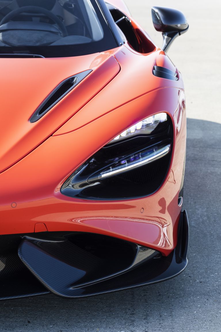 McLaren 765LT