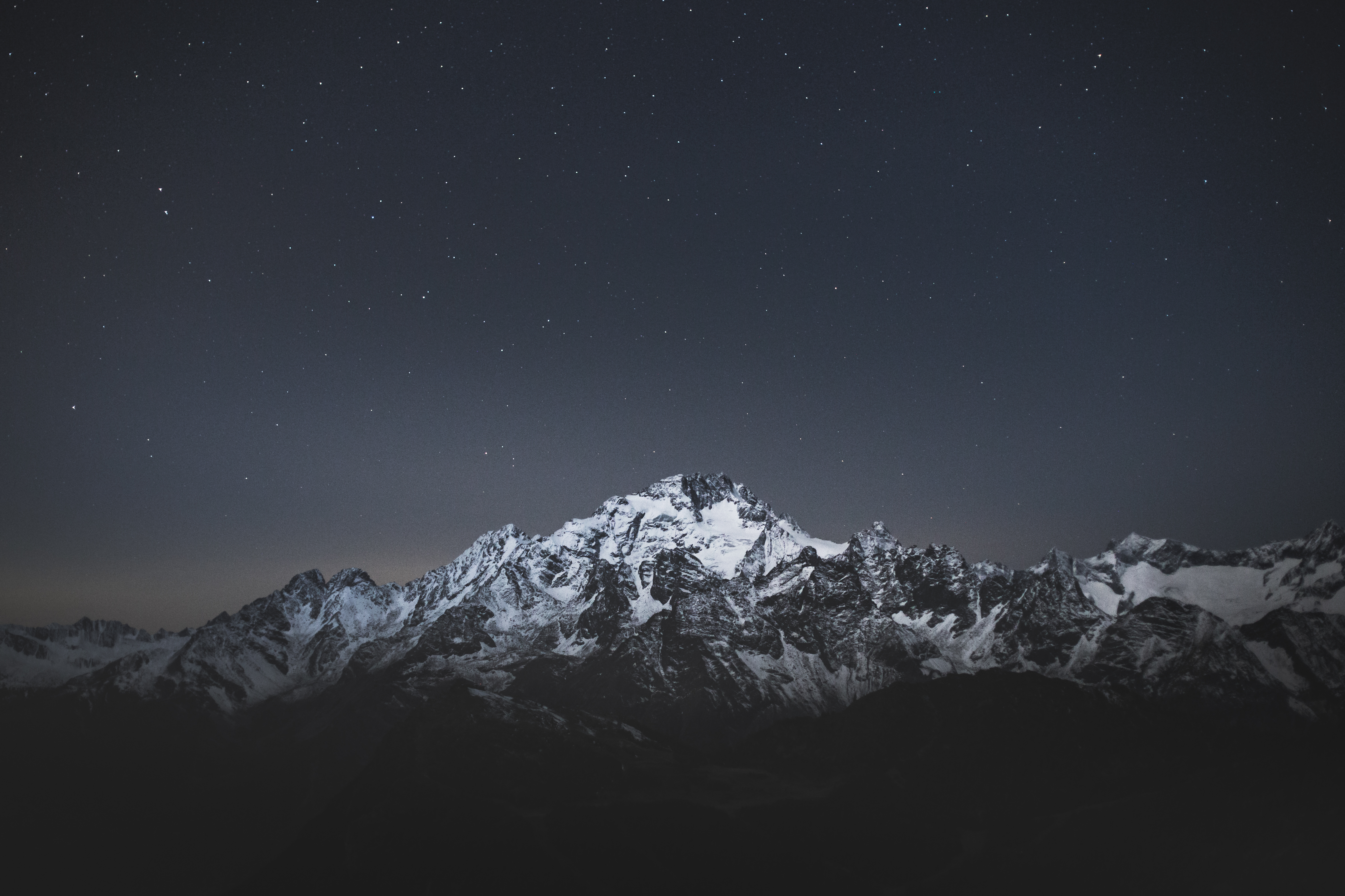Mountain 4K Gallery HD Wallpaper