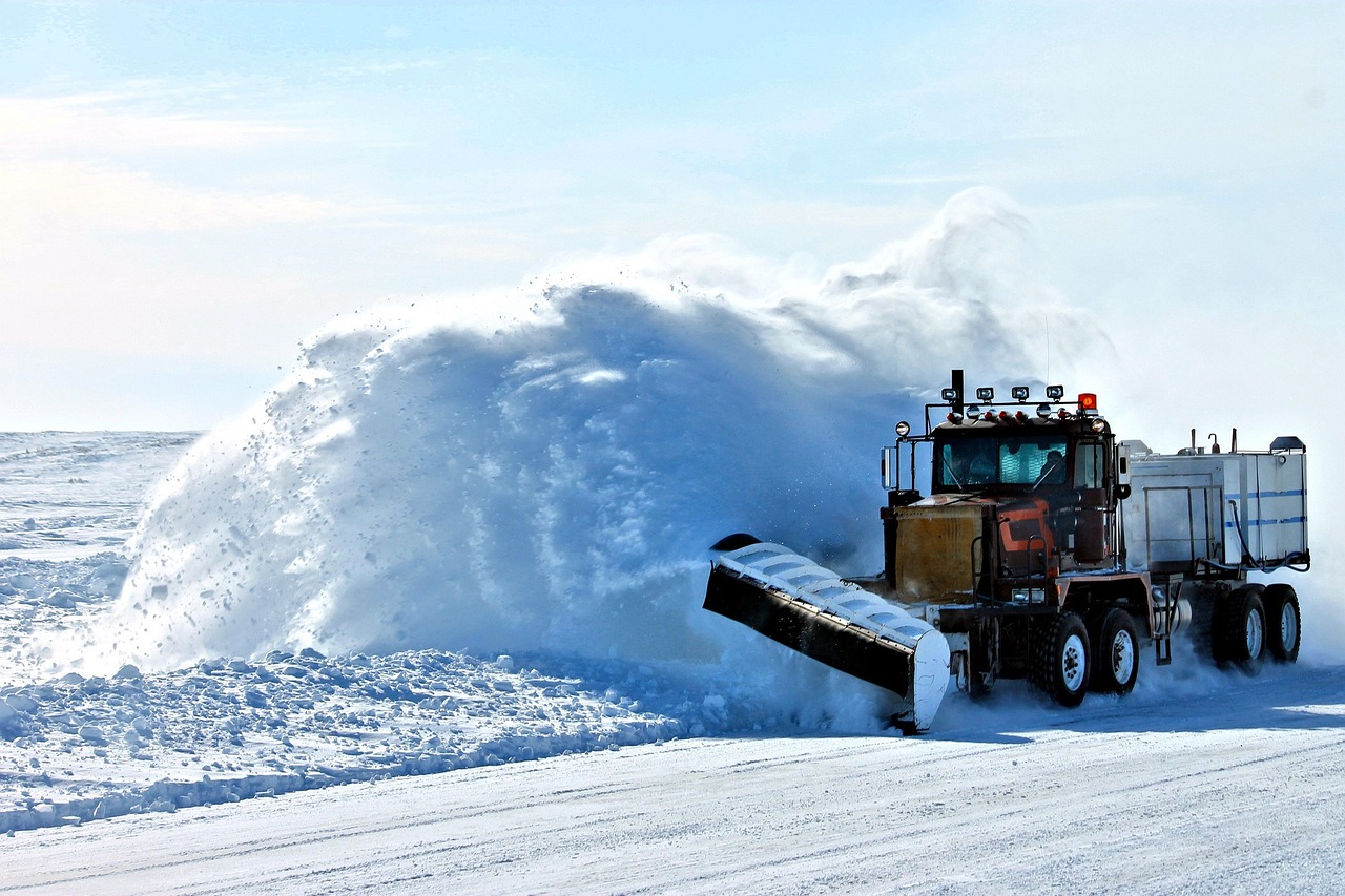 Free Snow Plow & Snow Image