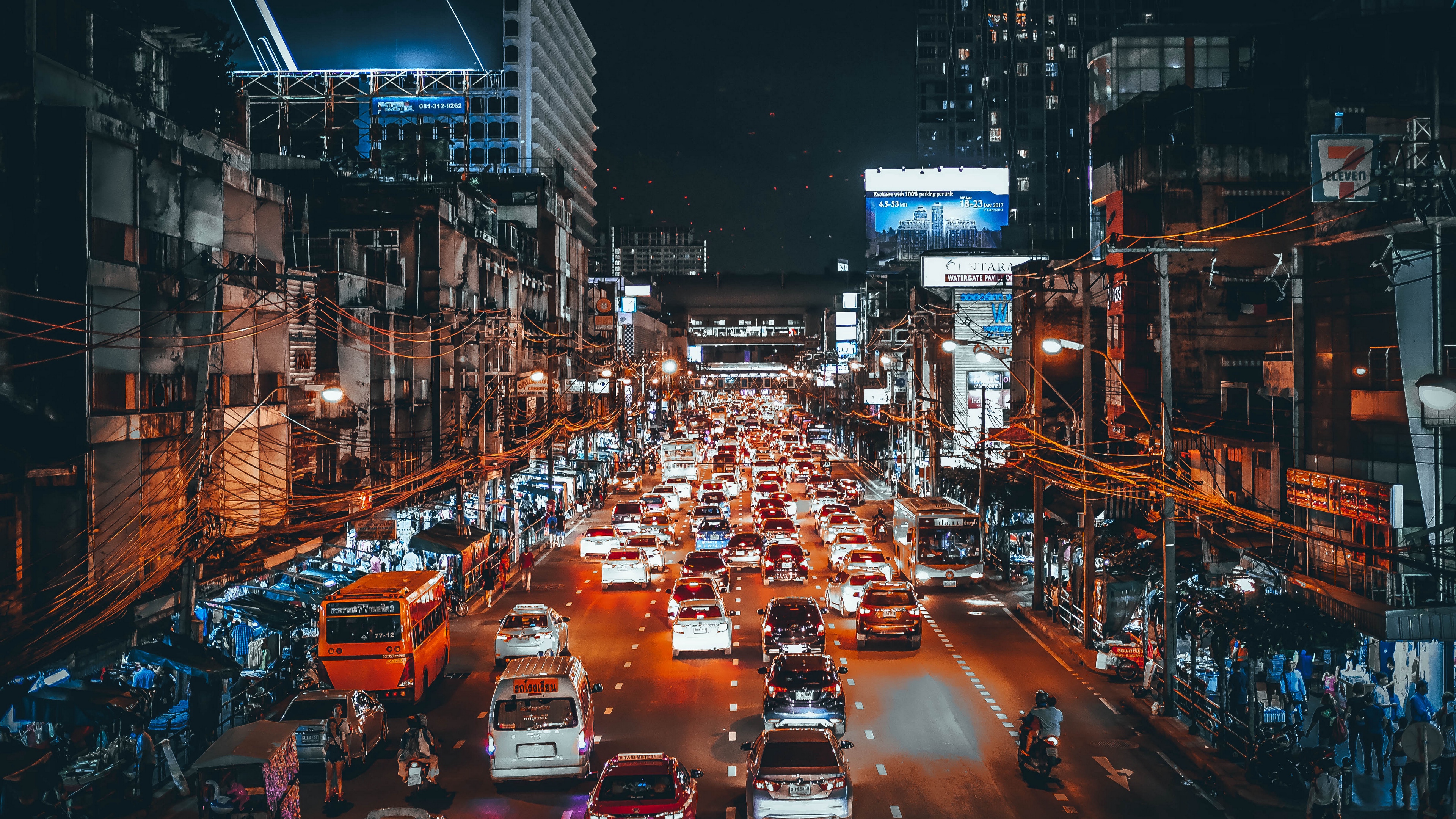 Wallpaper 4k traffic, cars, street, night 4k Wallpaper