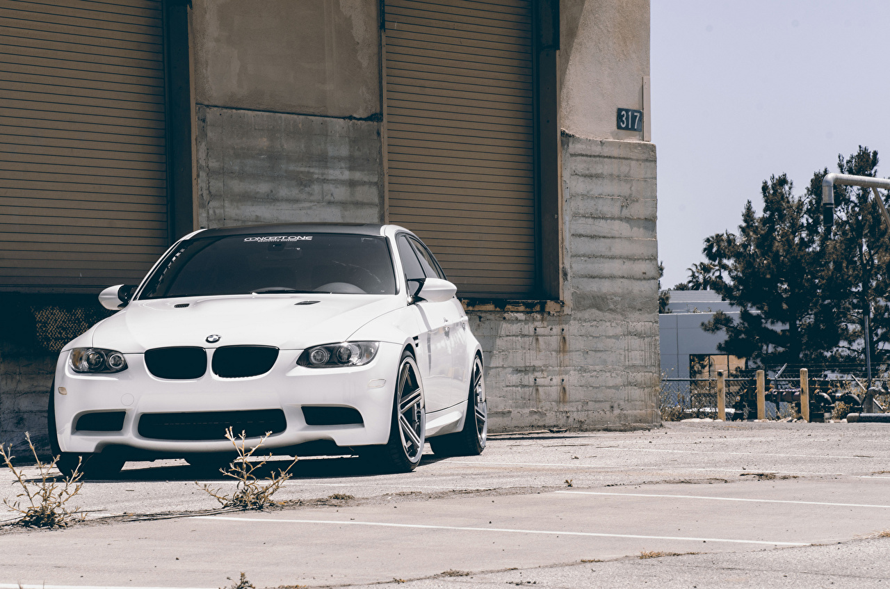 Wallpaper BMW M3 E90 White Cars Front