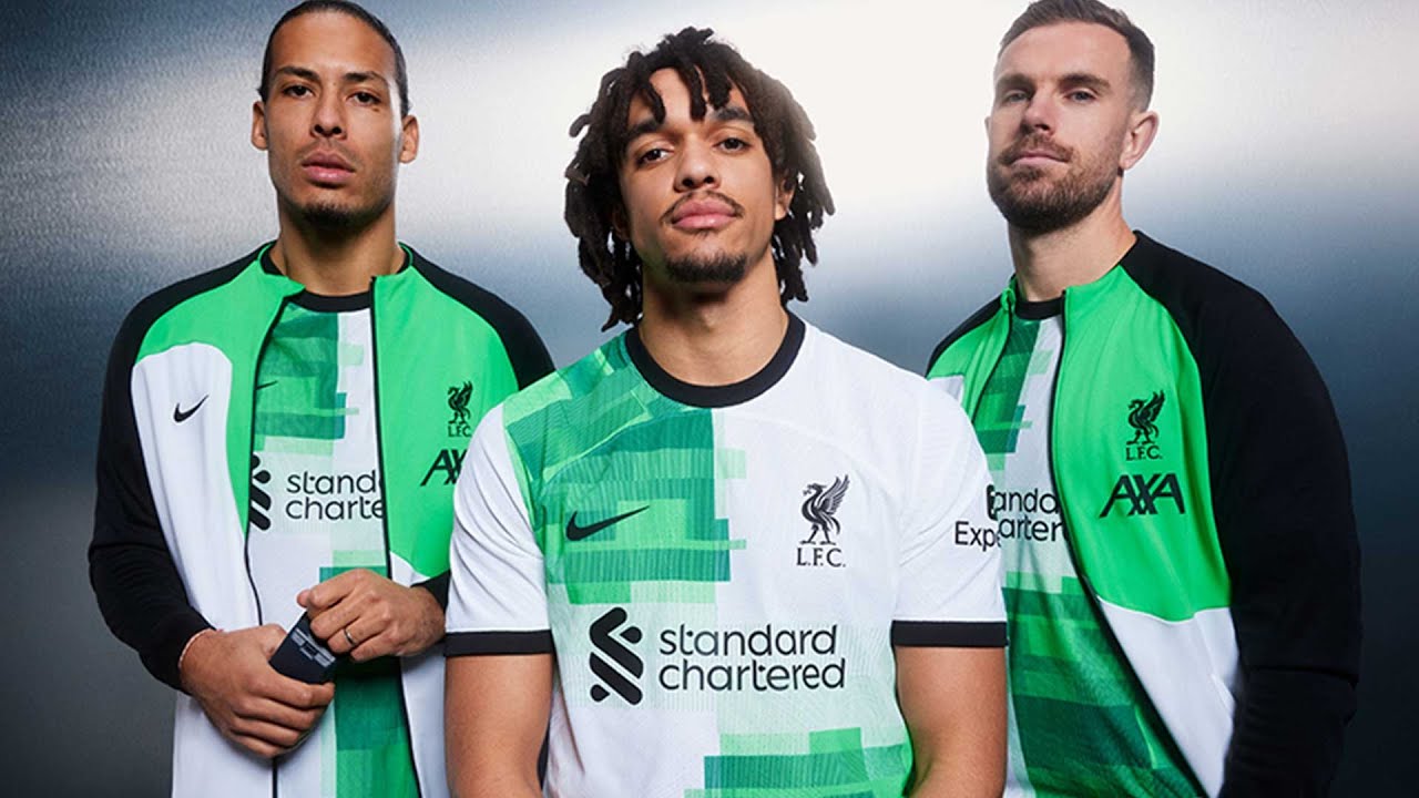90s Inspired White And Green Away Kit