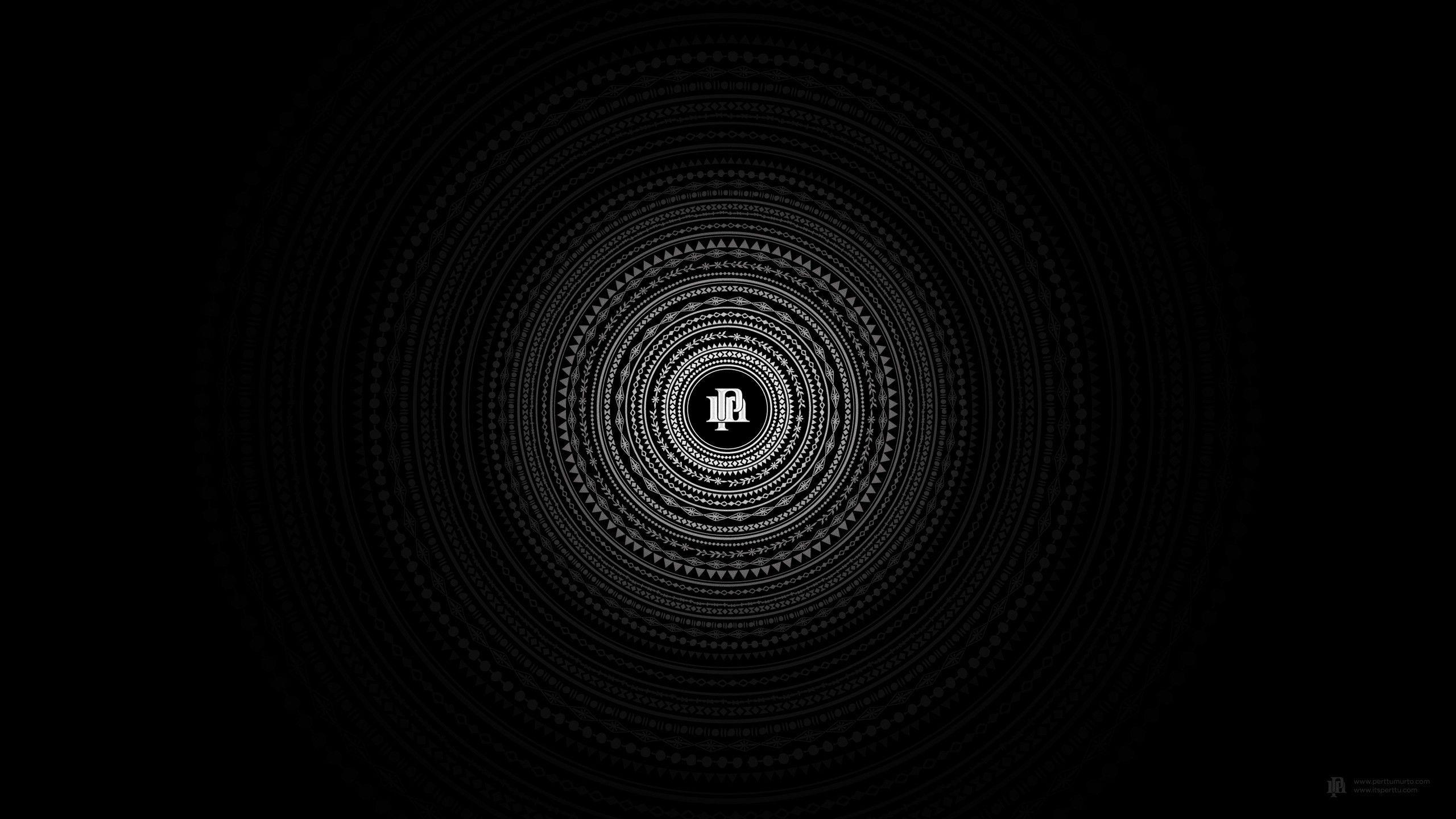 Minimal Dark Wallpaper