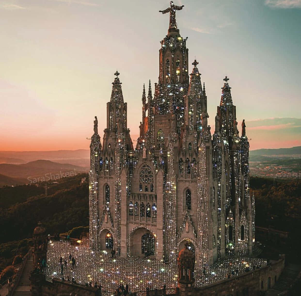 Download Experience the Beauty of a Castle Aesthetic Wallpaper