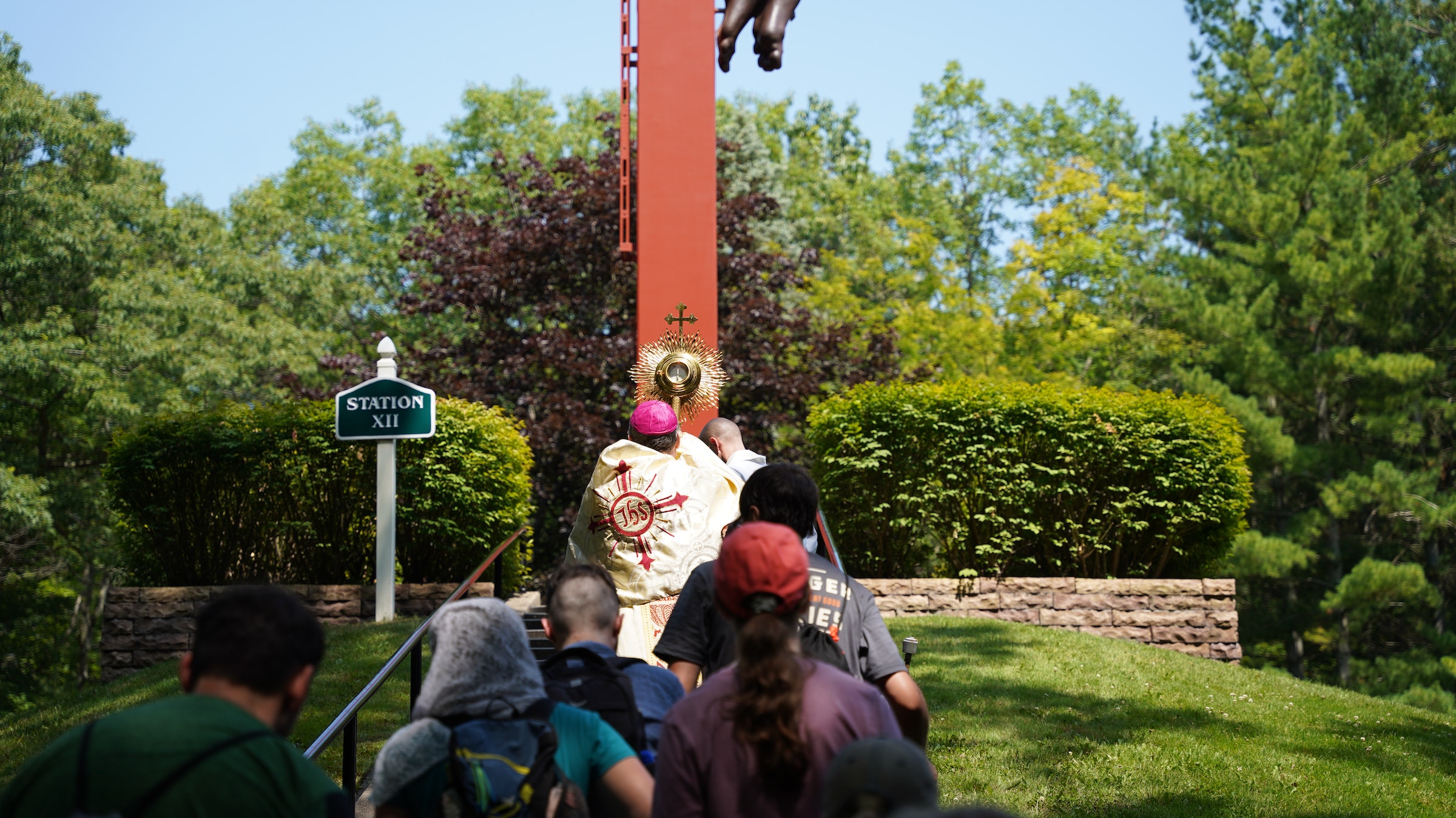 Young adults grow closer to God through nature during Up North pilgrimage ( PHOTOS)