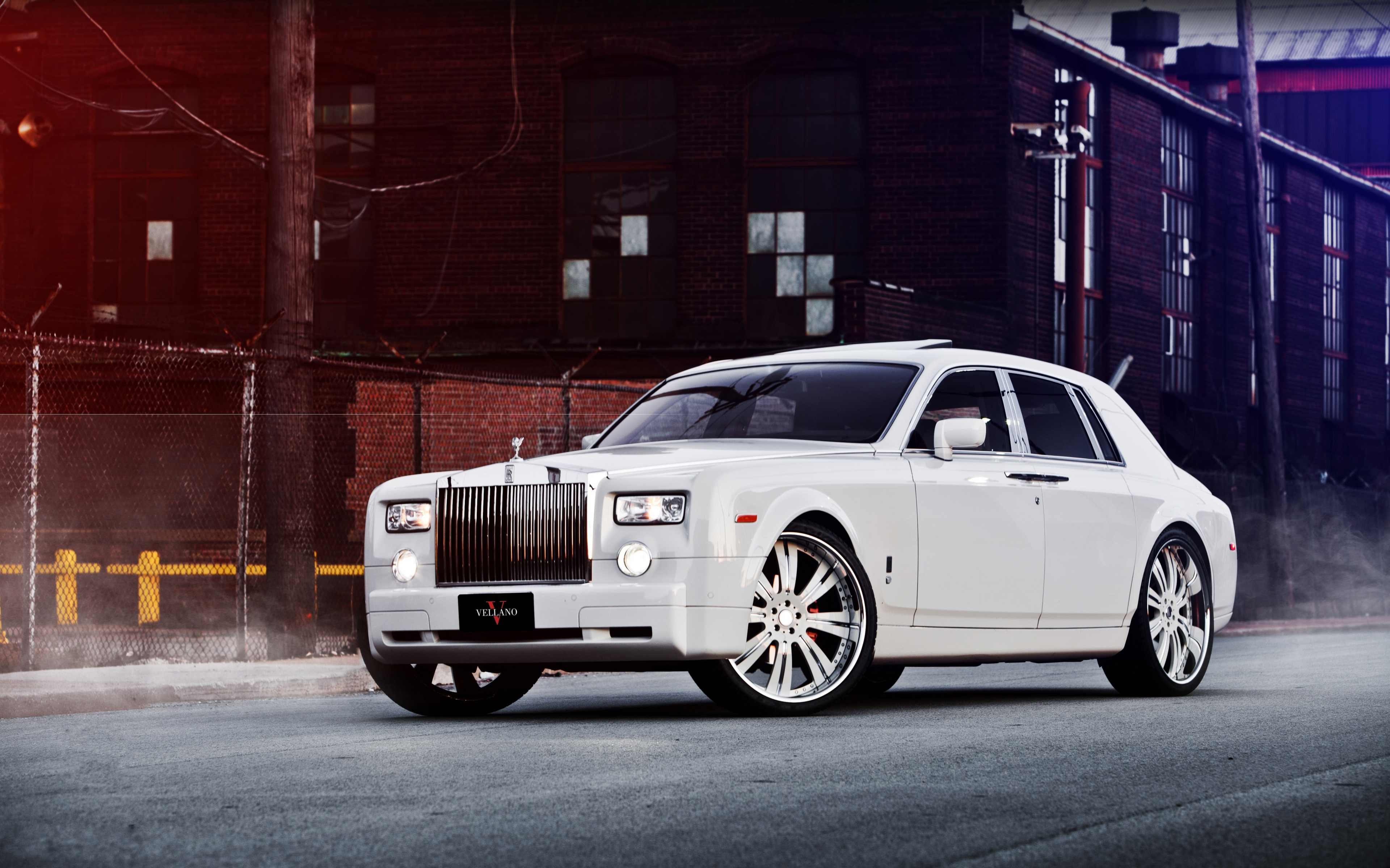 Download Wallpaper 3840x2400 White, Luxury Car, Rolls Royce 4k Wallaper, 4k Ultra HD 16:10 Wallpaper, 3840x2400 HD Background, 19758