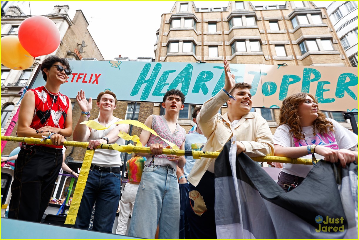 Heartstopper' Cast Debuts Season Two Teaser at London Pride Now!: Photo 4951294. Corinna Brown, Heartstopper, Joe Locke, Kit Connor, Kizzy Edgell, Netflix, Sebastian Croft, Tobie Donovan, Trailer, William Gao