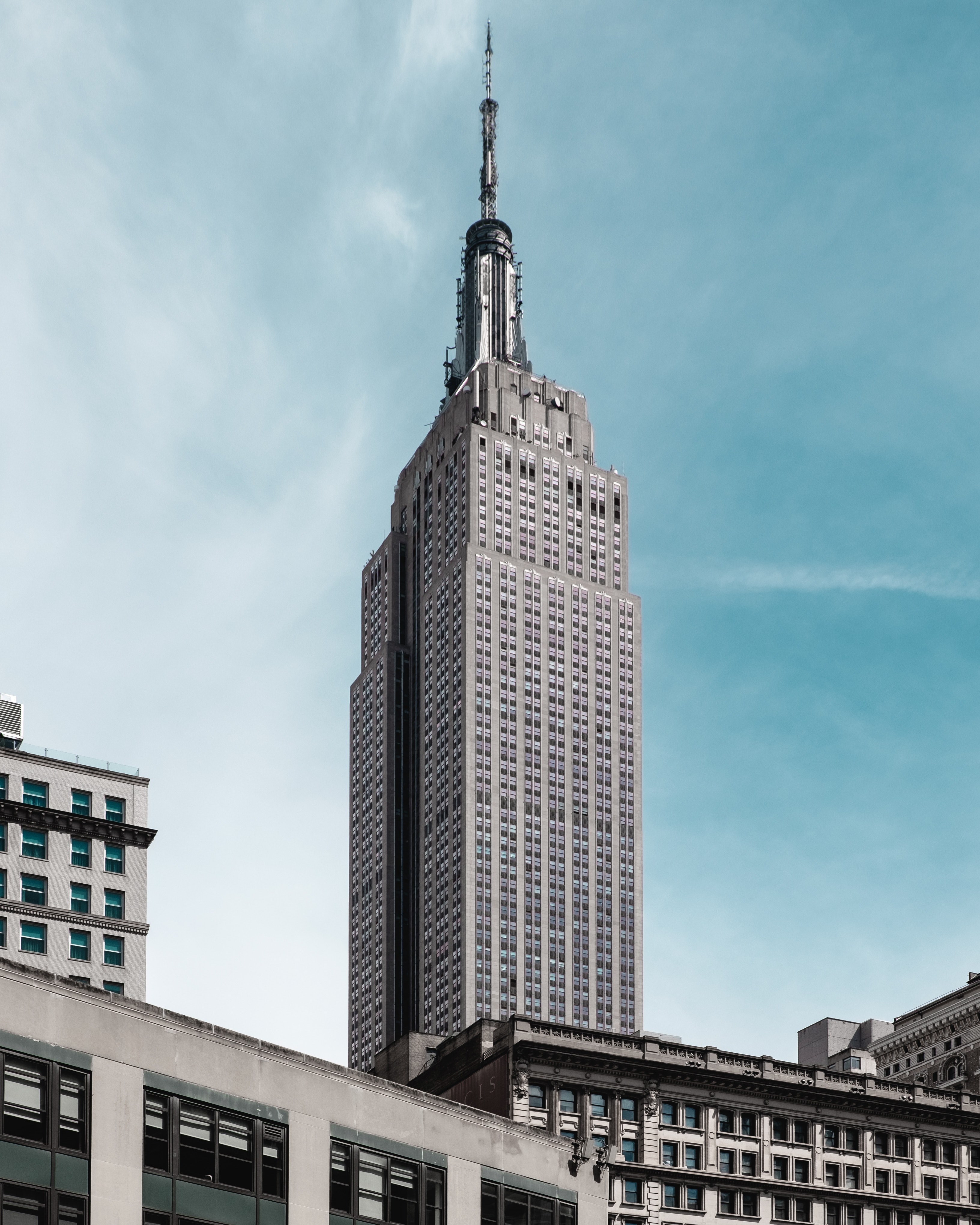 Wallpaper / empire state building 4k wallpaper free download