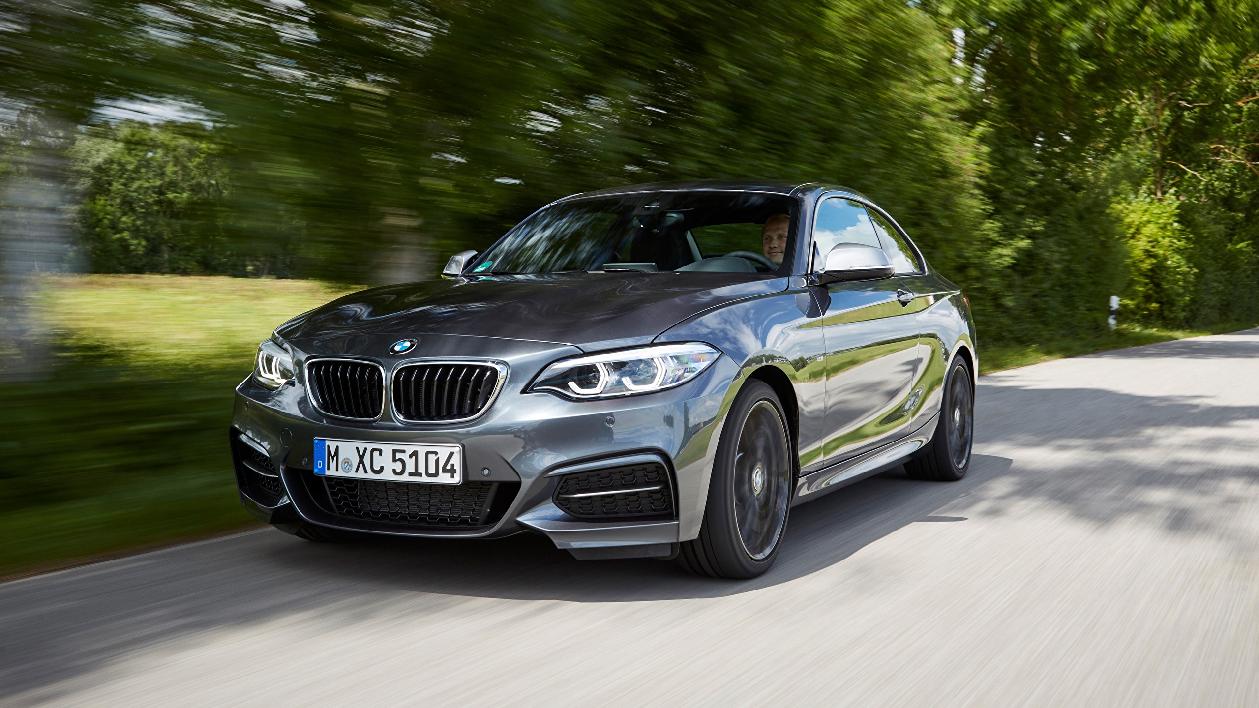 image BMW 2 Series M240i xDrive, F22 Coupe gray at speed 2560x1440