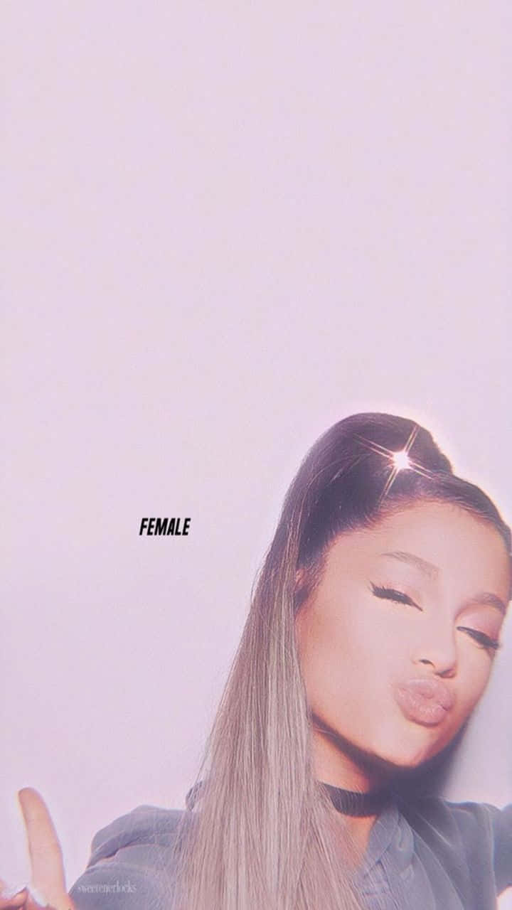 Download Ariana Grande Icon Wallpaper