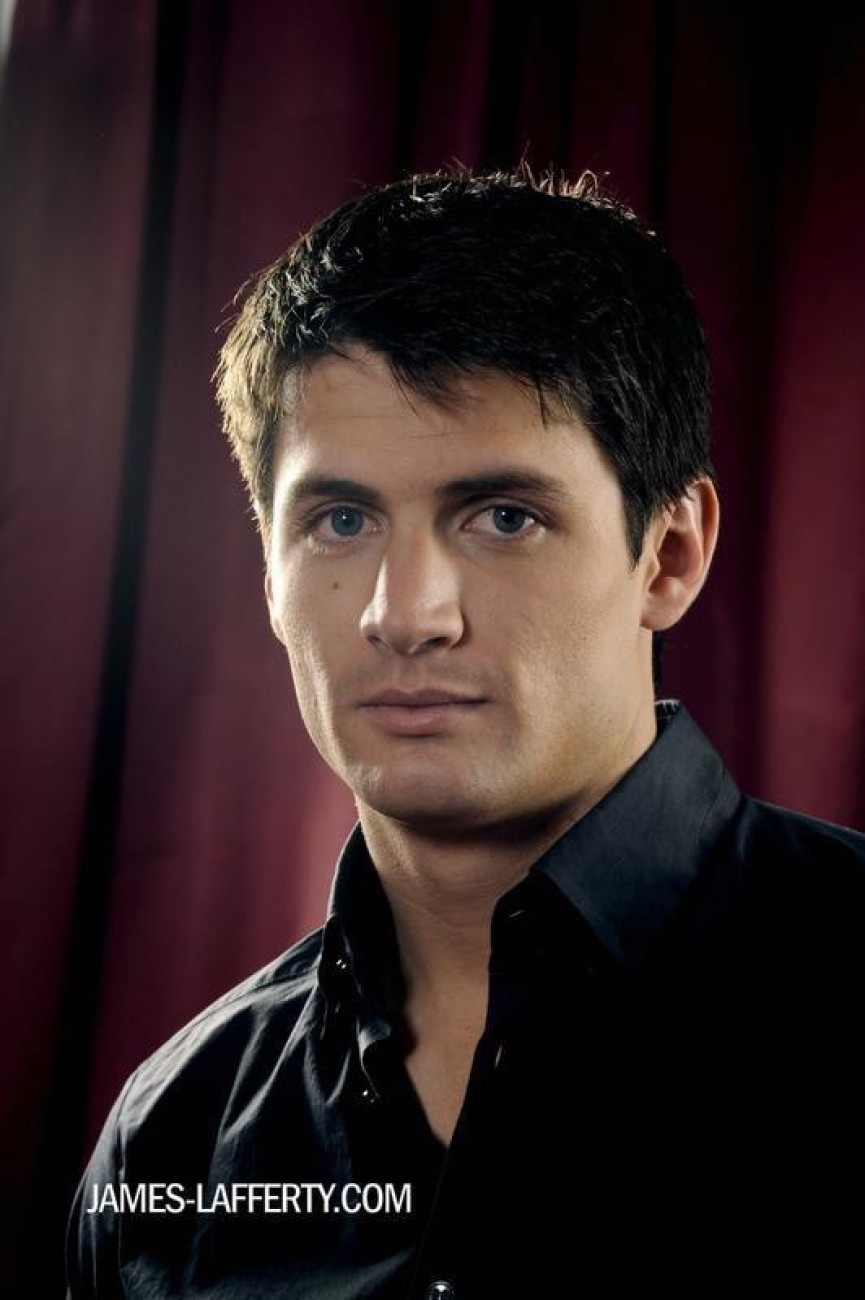 One Tree Hill -Nathan Scott ON GOOD QUALITY HD QUALITY WALLPAPER POSTER Fine Art Print & Paintings posters in India art, film, design, movie, music, nature and educational