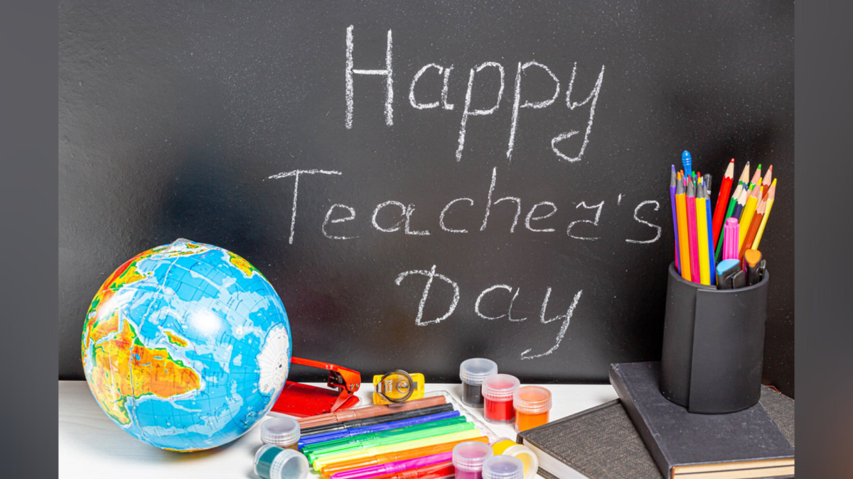 Happy Teachers' Day 2023: Best wishes, quotes & image to send your teachers on this special day