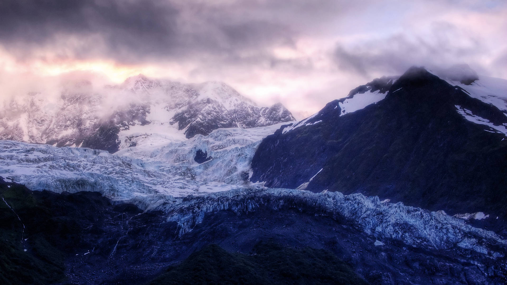Download Cold Ice Mountain View Wallpaper
