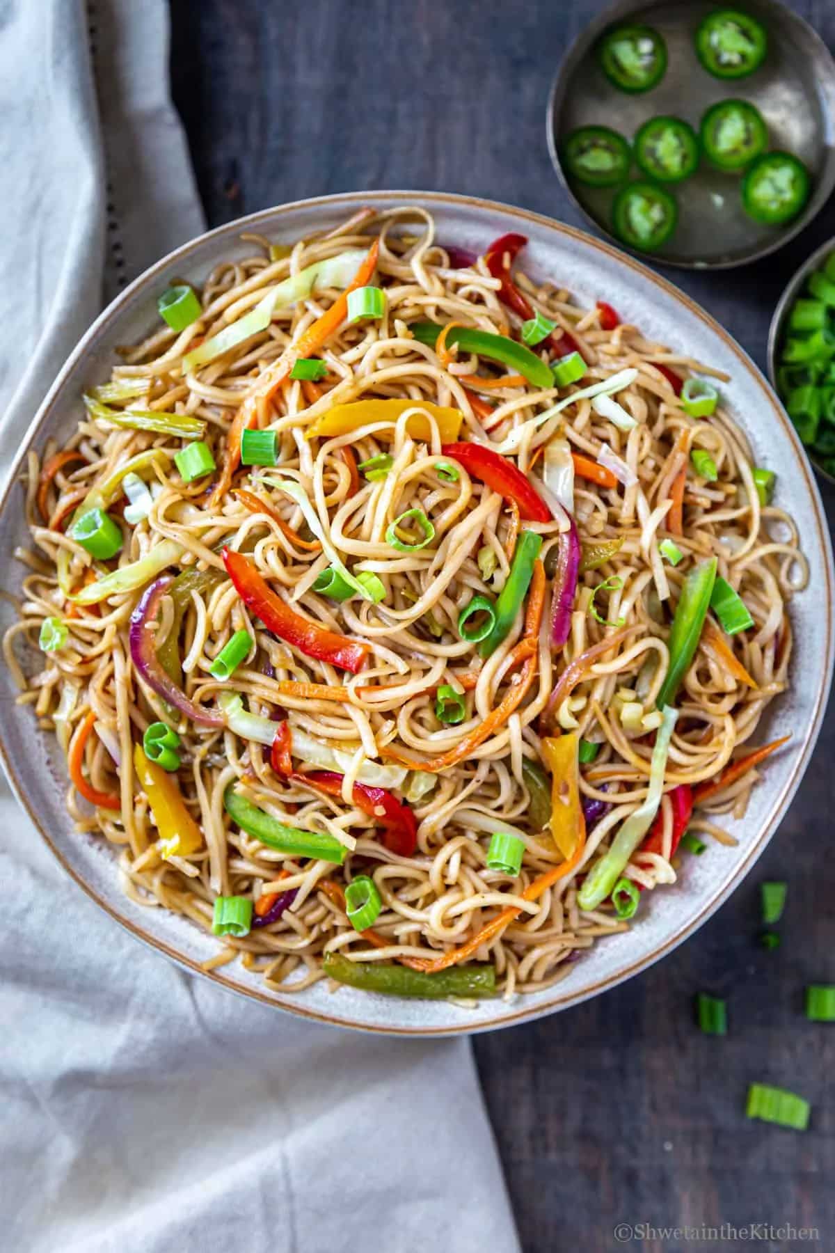 Hakka Noodles: Fast And Favourite Indo Chinese Dish