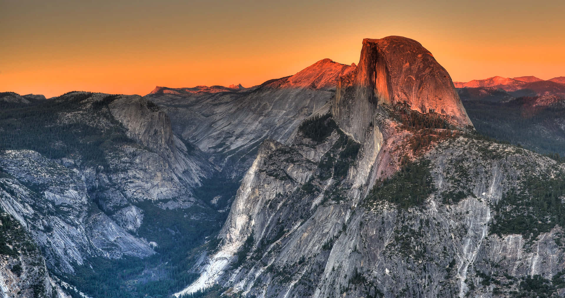 Download Yosemite National Park, Yosemite Valley, California Wallpaper