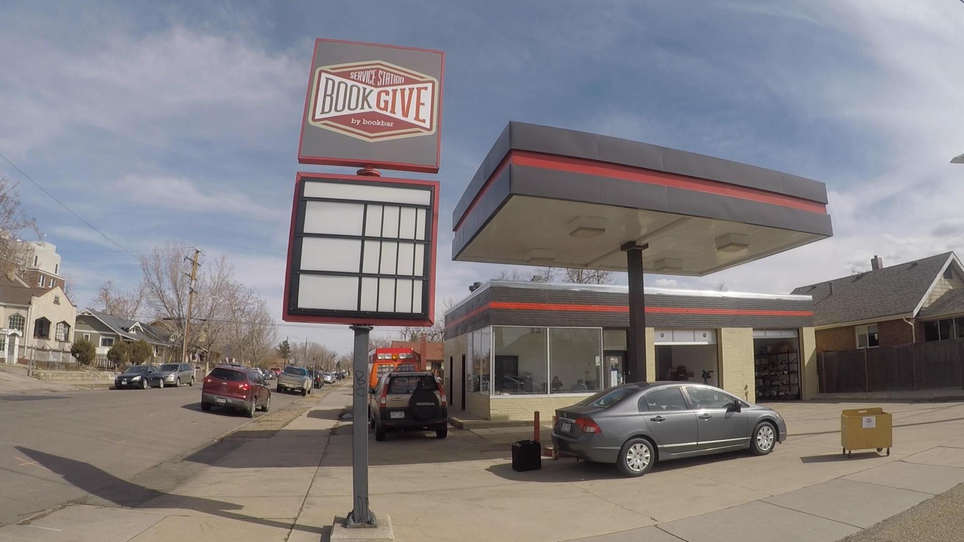 Denverites Fuel Up On Literature In A 1940s Era Gas Station