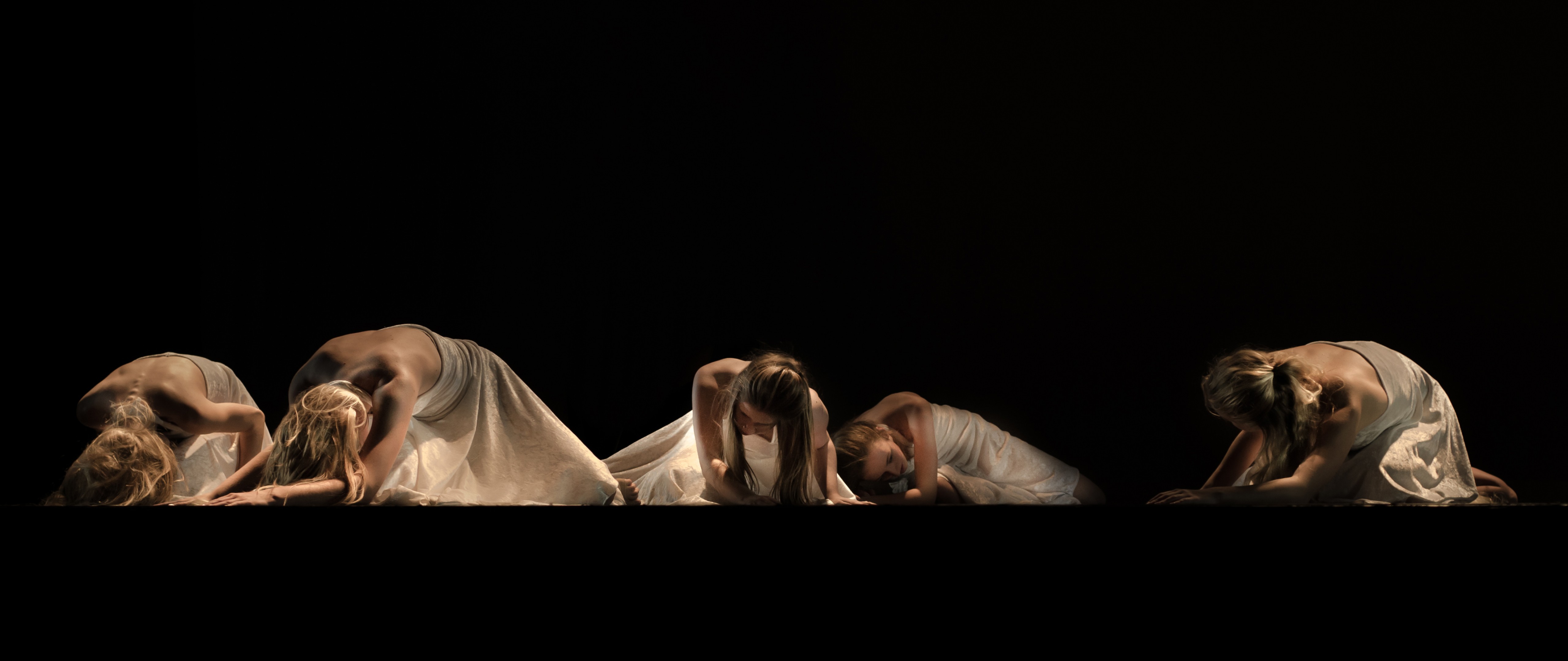 Ballet Dancer HD Wallpaper for Desktop and MobilesBallet Dancers 4K Ultra HD Wide TV