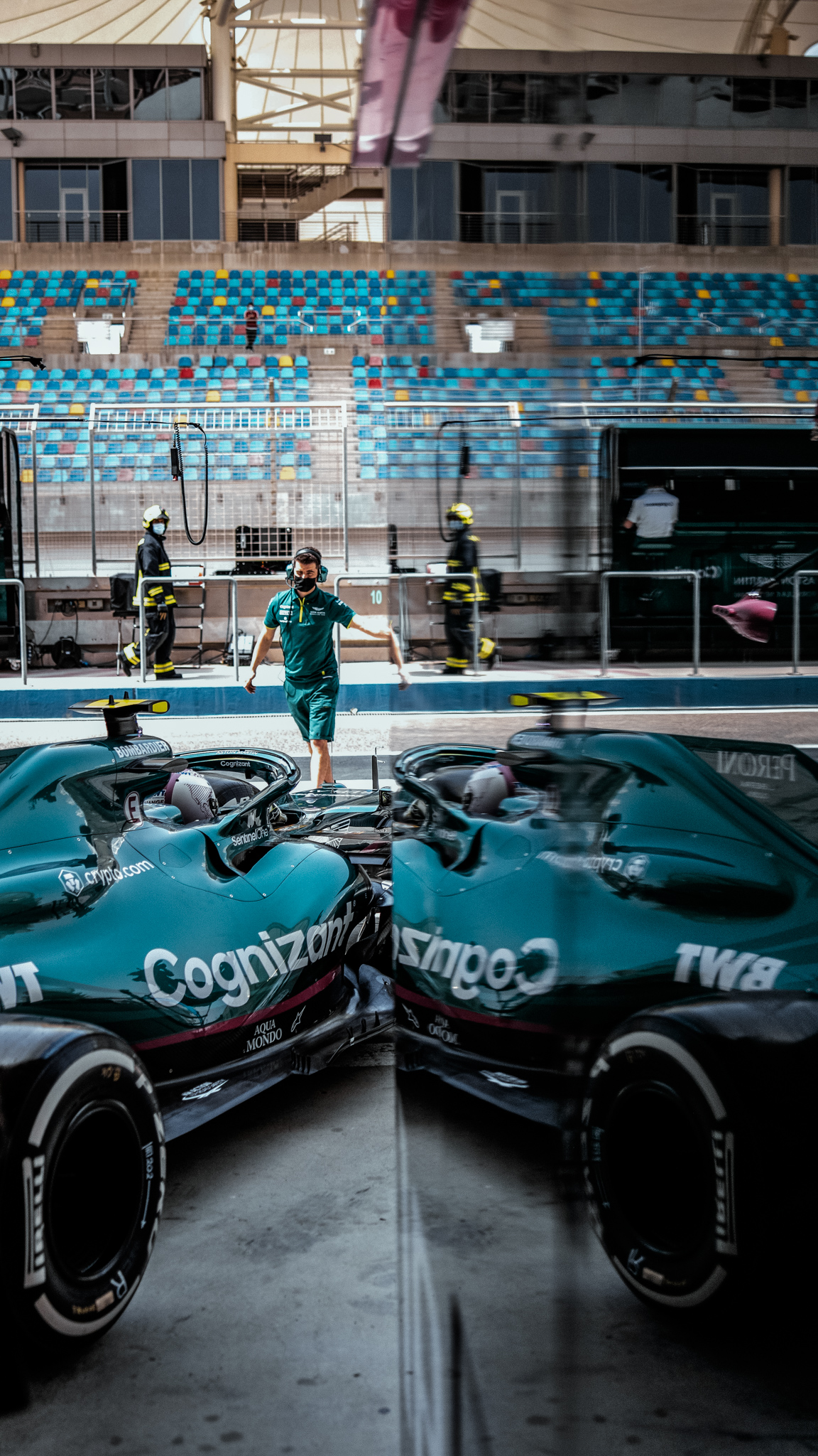 Aston Martin Aramco Cognizant F1 Team's time for the #WallpaperWednesday drop of your dreams. We don't think you're ready for this. Painting the screens green with these beauties