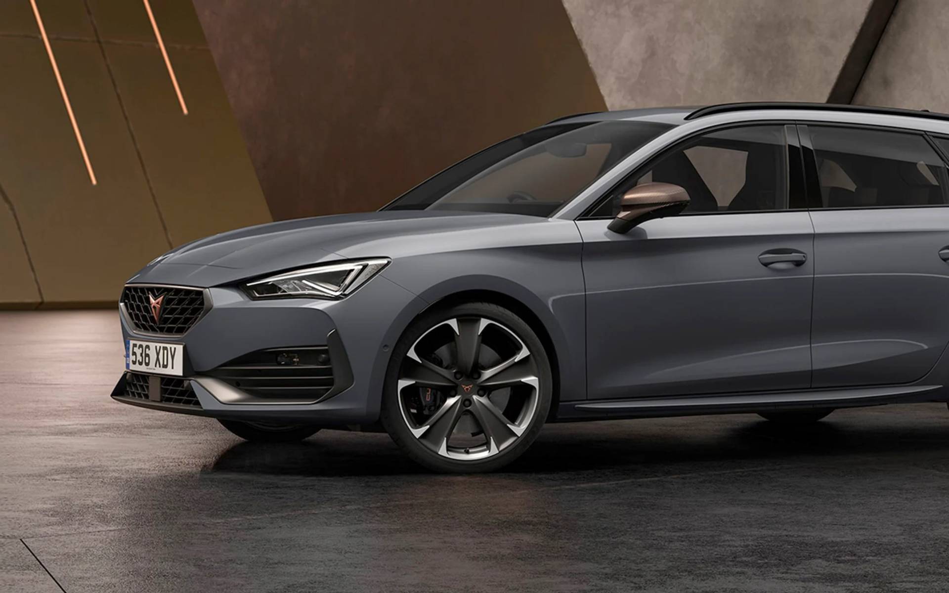 CUPRA Leon Estate. Thrill at first sight