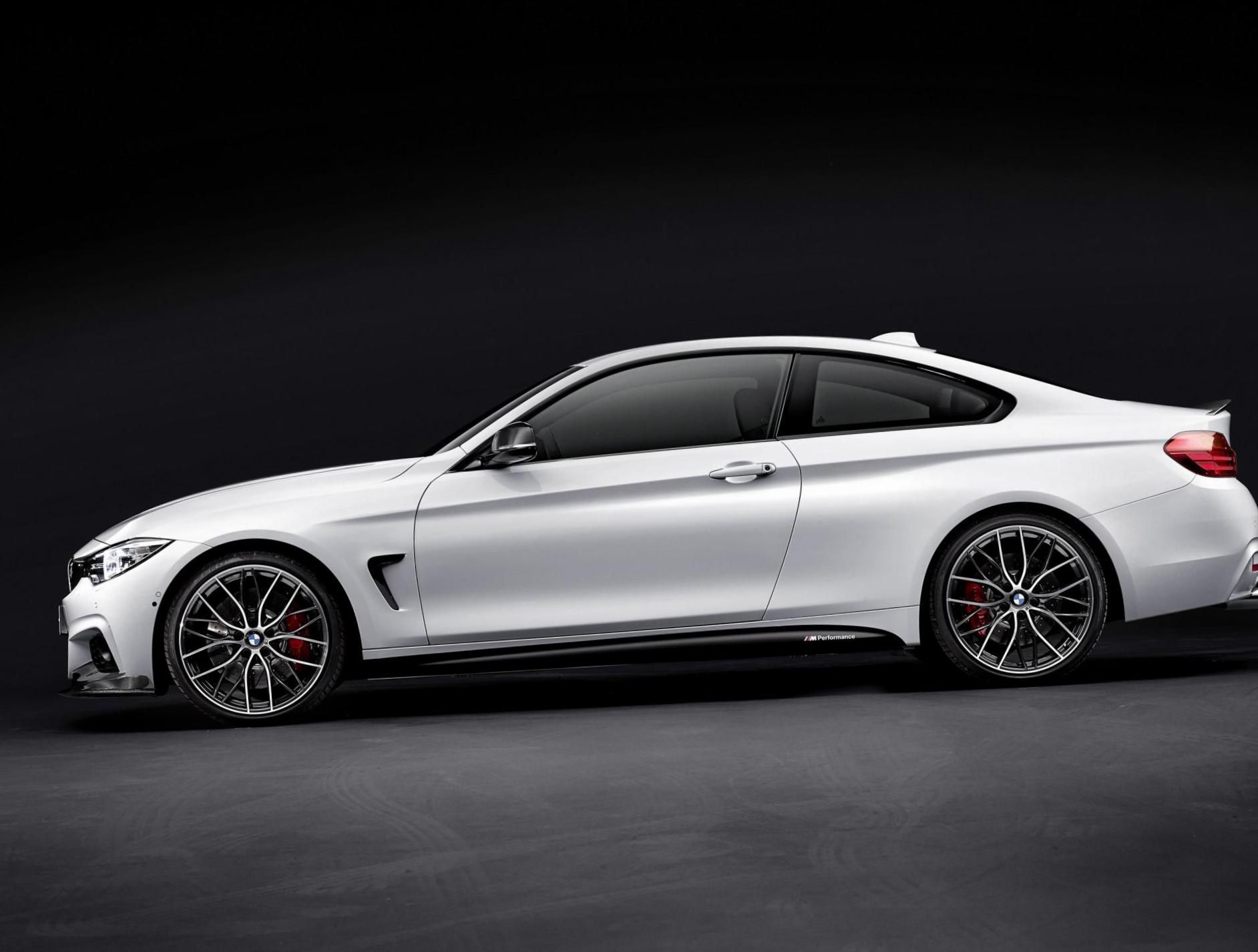 BMW 4 Series Coupe (F32) Photo and Specs. Photo: BMW 4 Series Coupe (F32) and 25 perfect photo of BMW 4 Series C. Bmw 4 series, Bmw 4 series coupe, Bmw