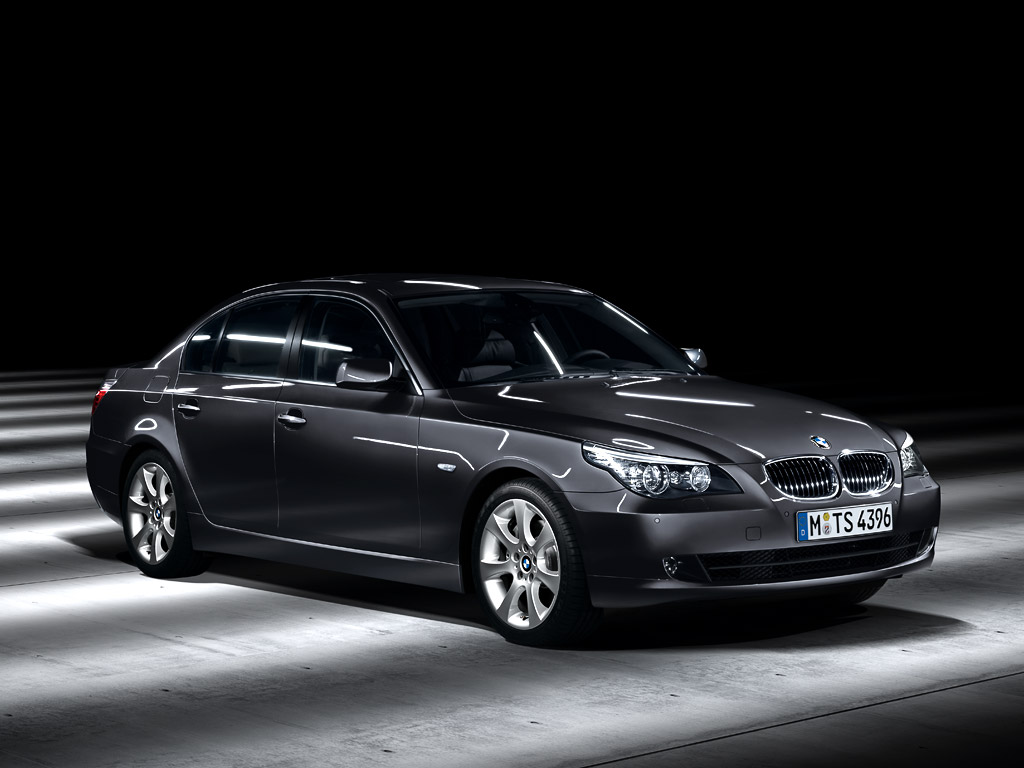BMW 5 Wallpaper