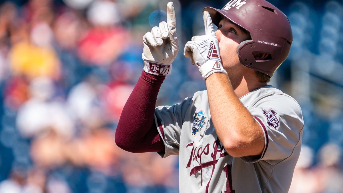 2023 Texas A&M Aggies baseball wallpaper Bull Hunting