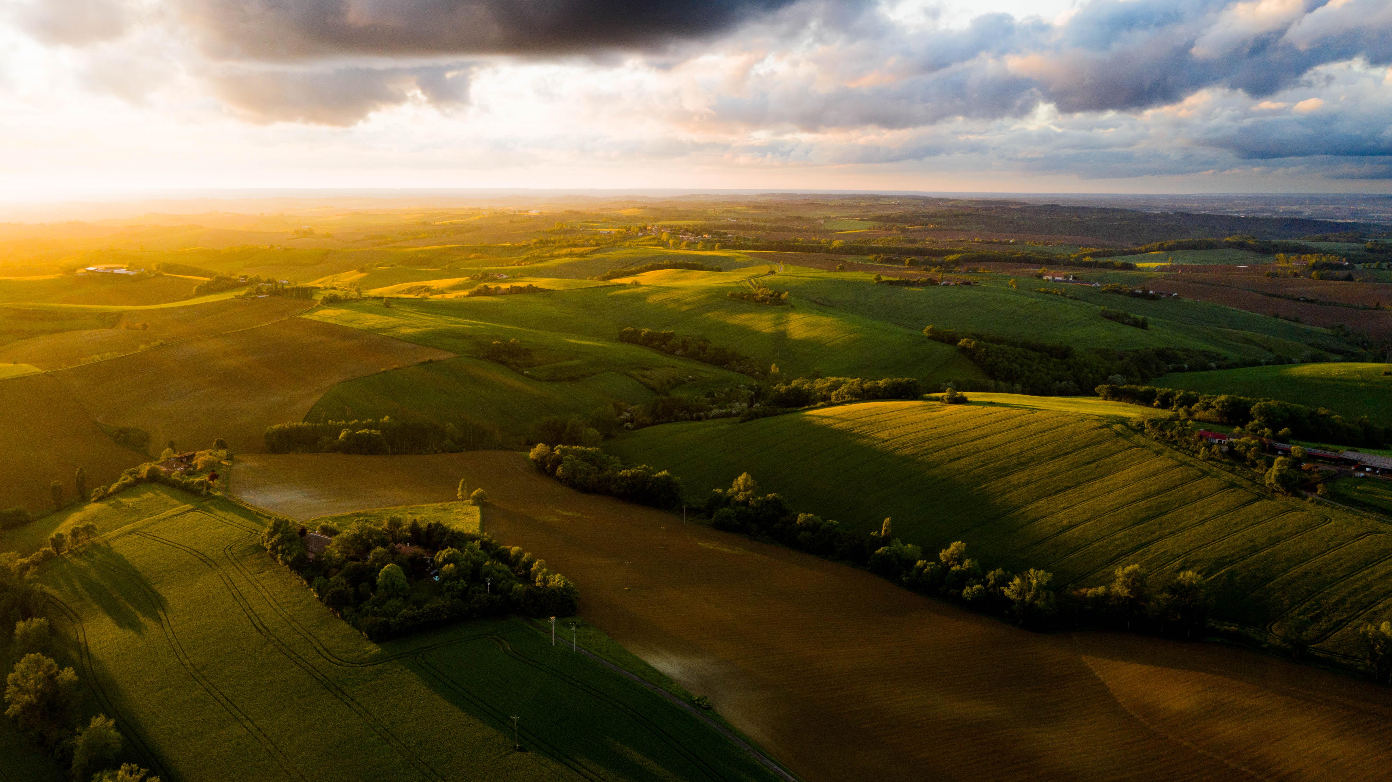 Countryside 4K wallpaper for your desktop or mobile screen free and easy to download