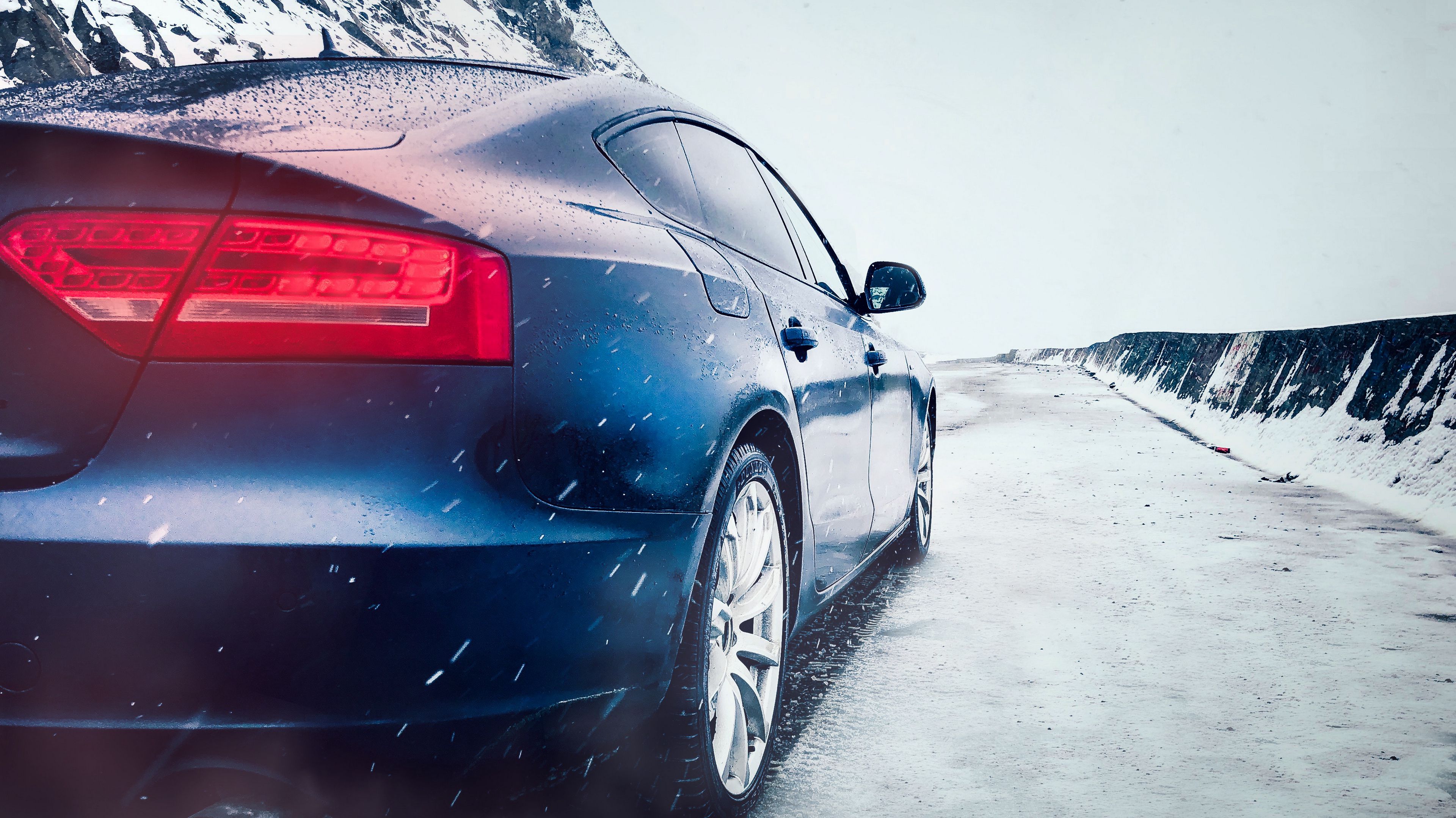 Download wallpaper 3840x2160 car, snow, headlight, movement 4k uhd 16:9 HD background
