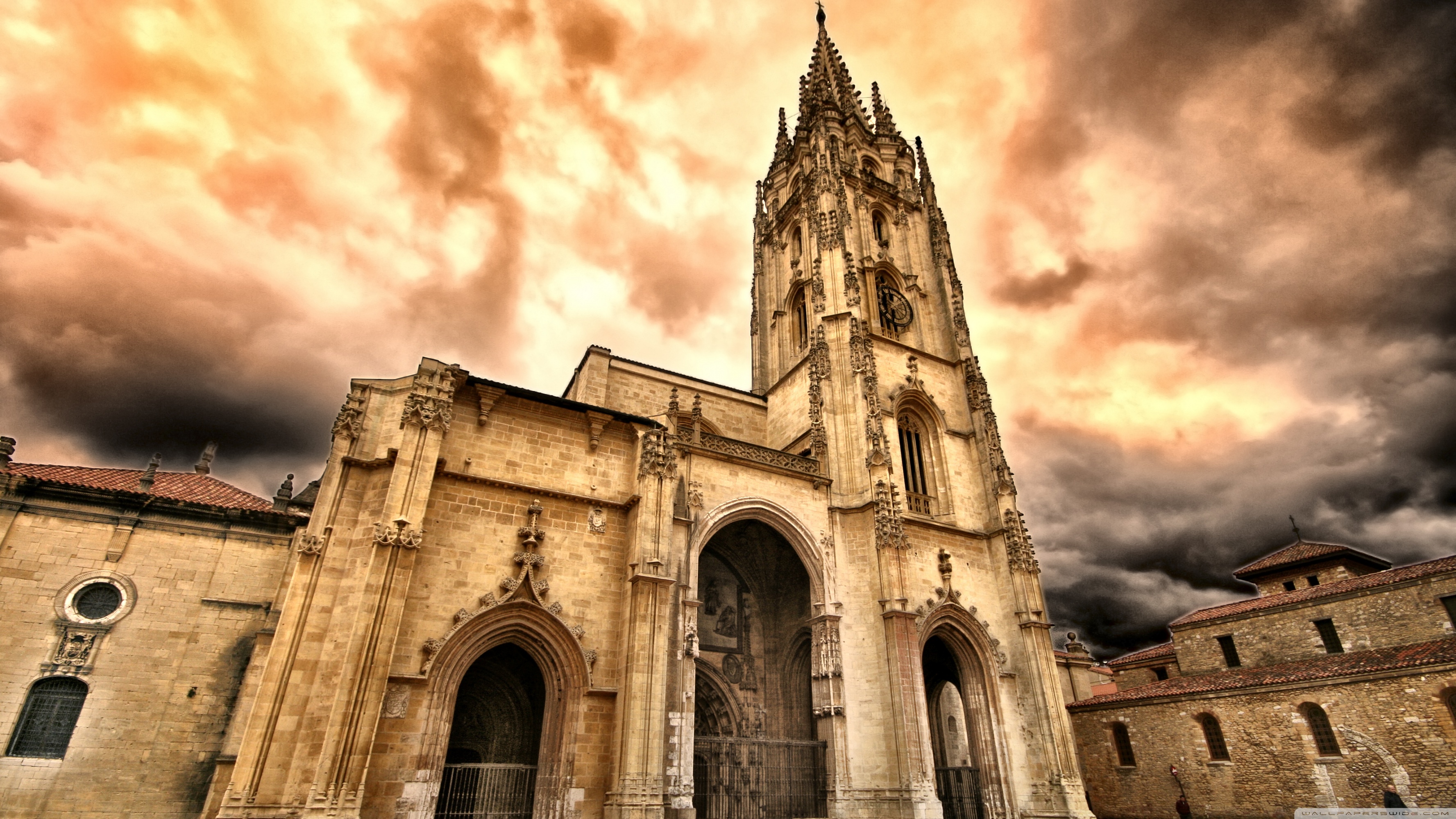 Oviedo Cathedral Ultra HD Desktop Background Wallpaper for 4K UHD TV, Widescreen & UltraWide Desktop & Laptop, Tablet