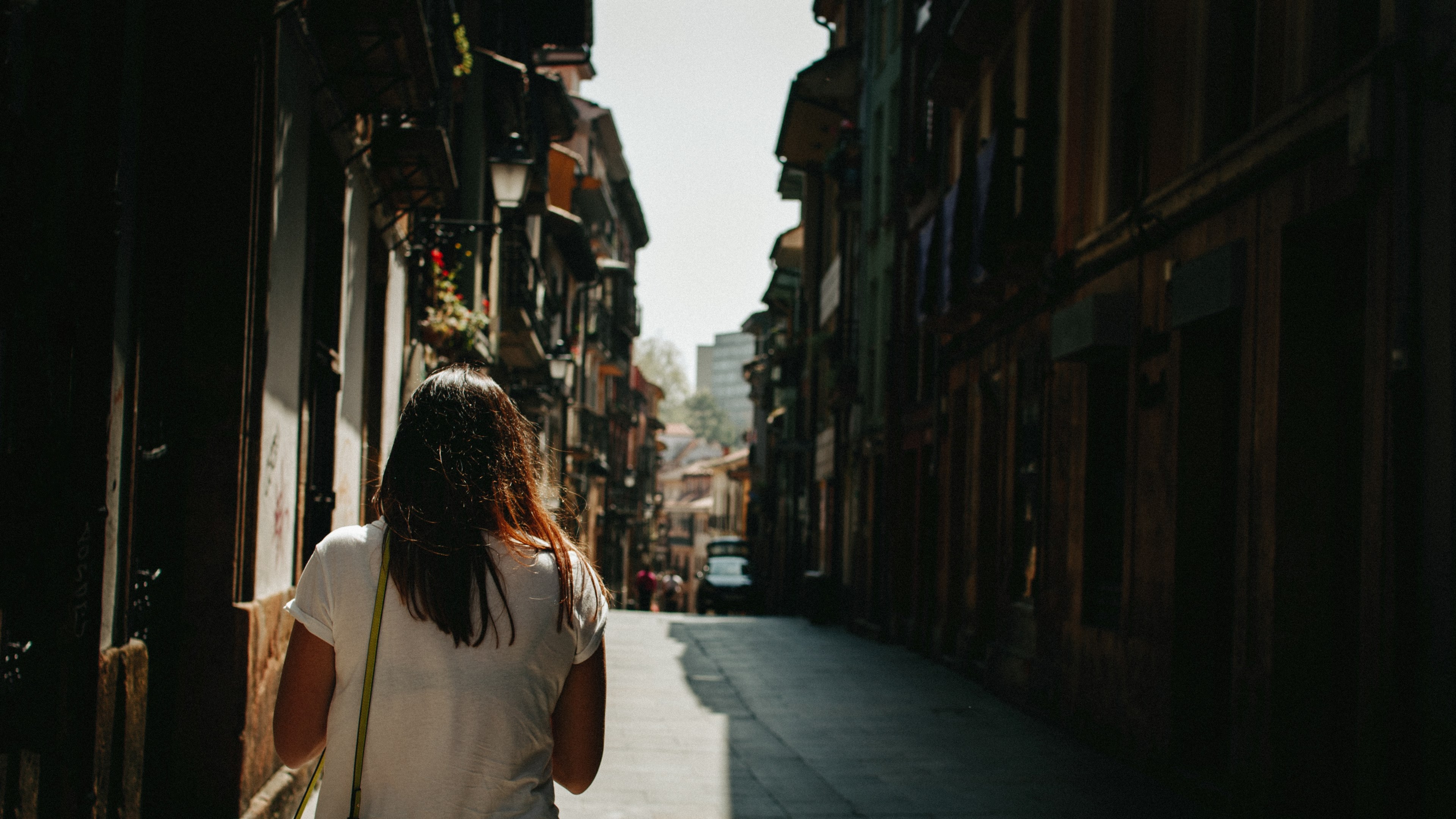 Wallpaper / discovering oviedo asturias_ 4k wallpaper free download