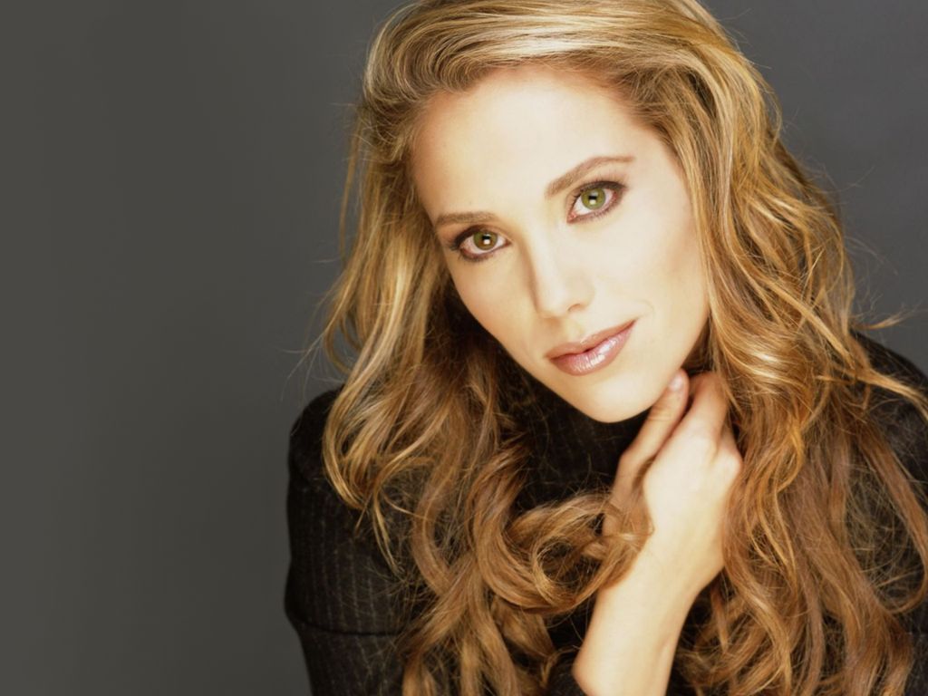 Elizabeth Berkley Archives