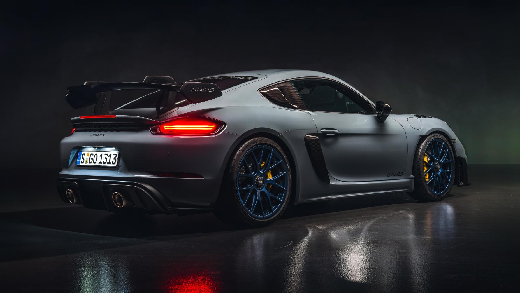 Porsche Cayman GT4 RS