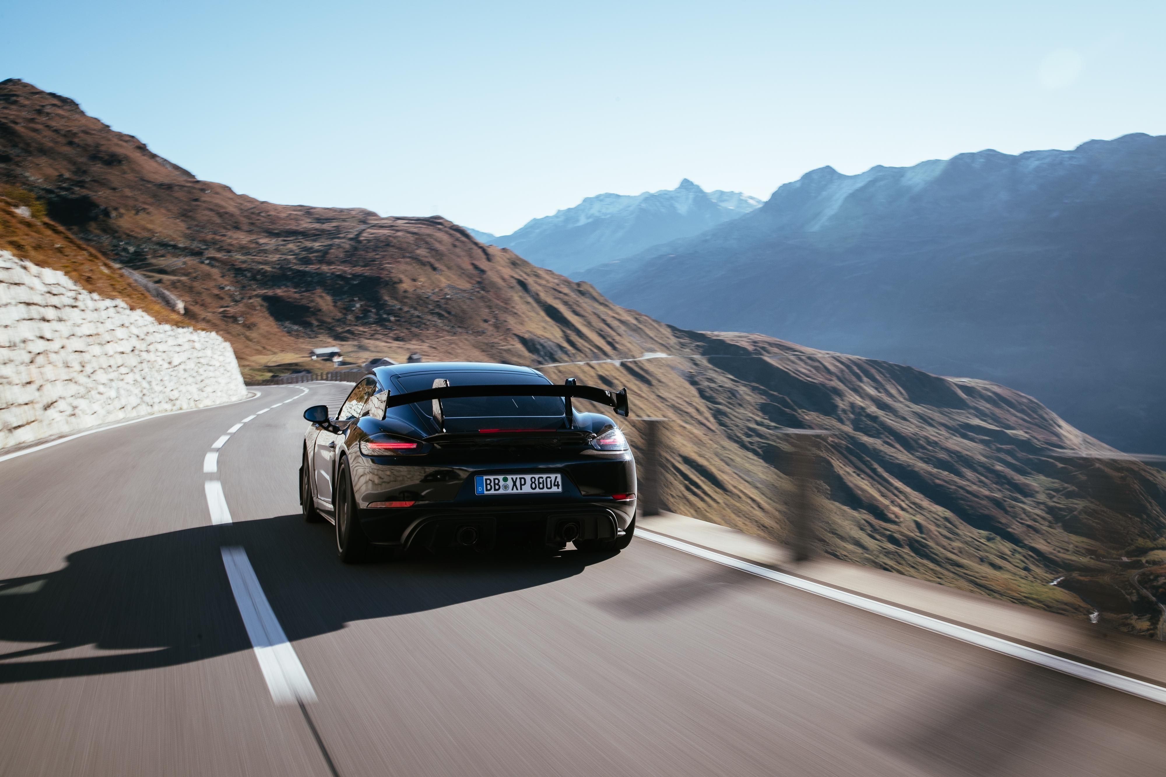 Porsche Cayman GT4 RS Looks Hard Core In First Official Photo