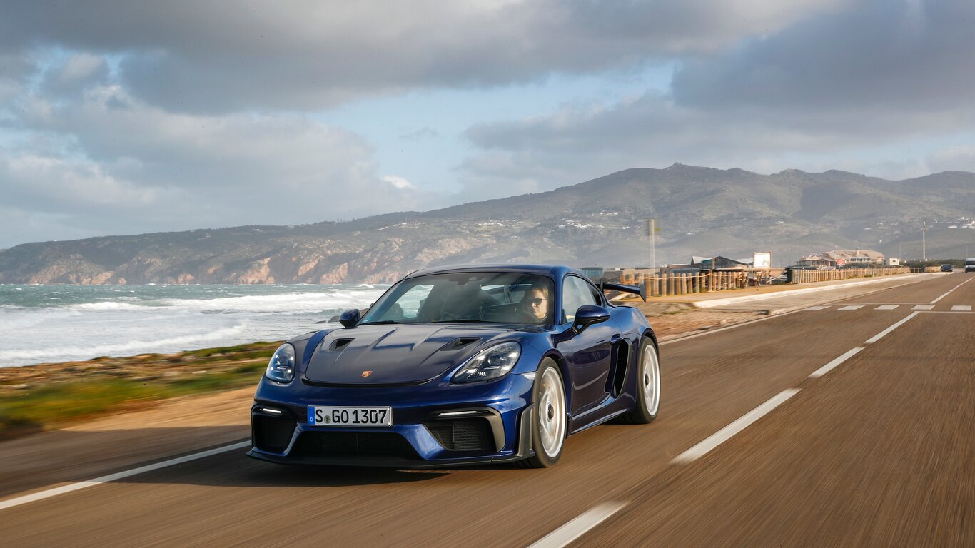 Photos & Footage new Porsche 718 Cayman GT4 RS