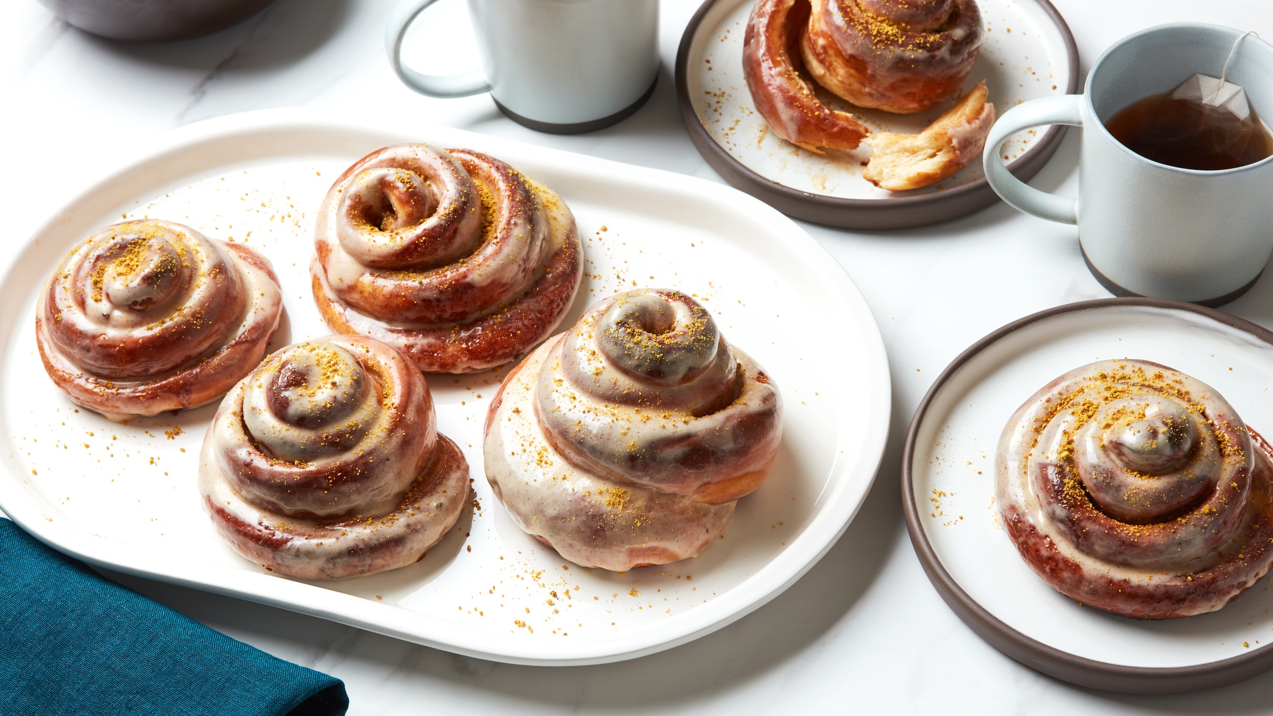 These Honey Buns Will Make You Forget About Cinnamon Rolls