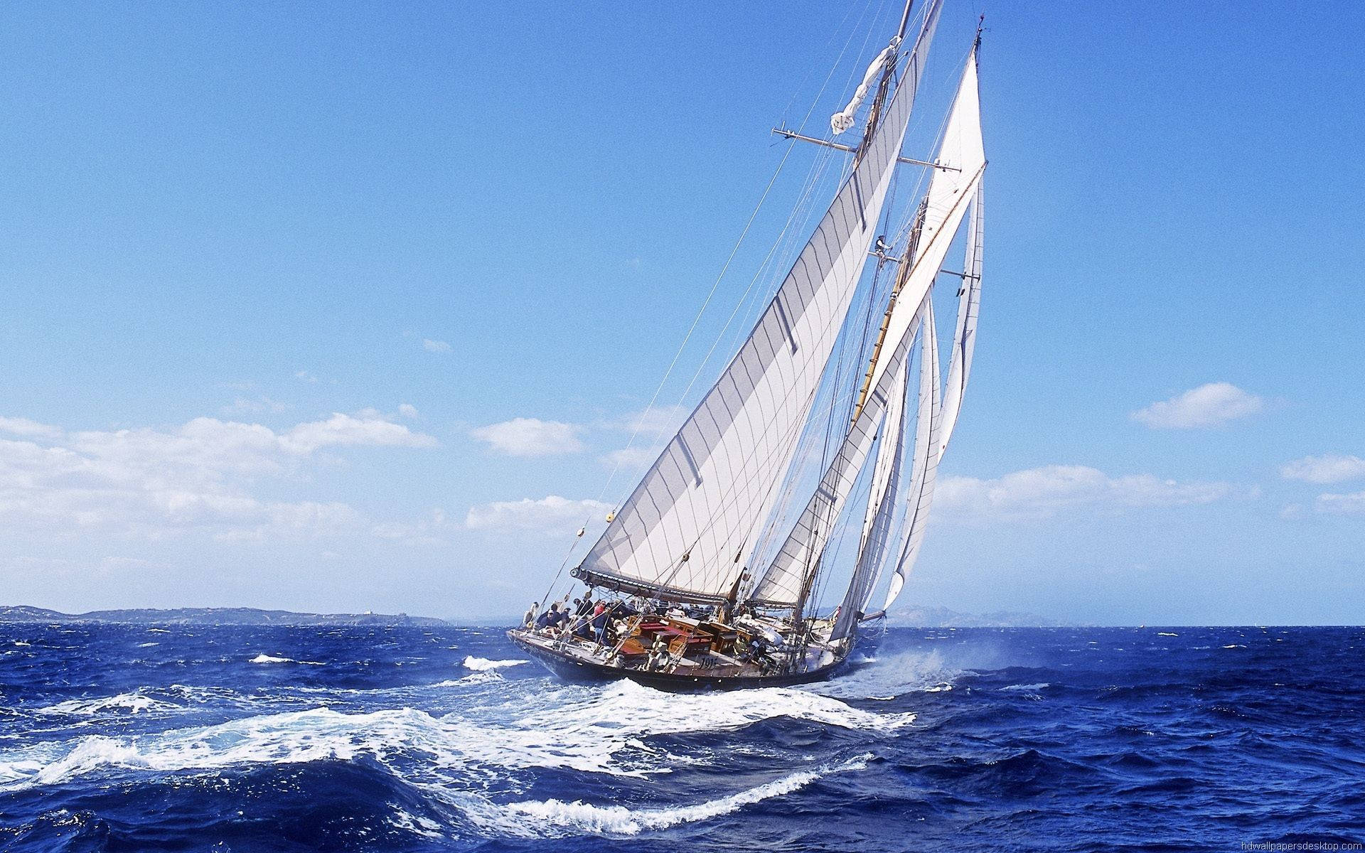 Sailing Wallpaper