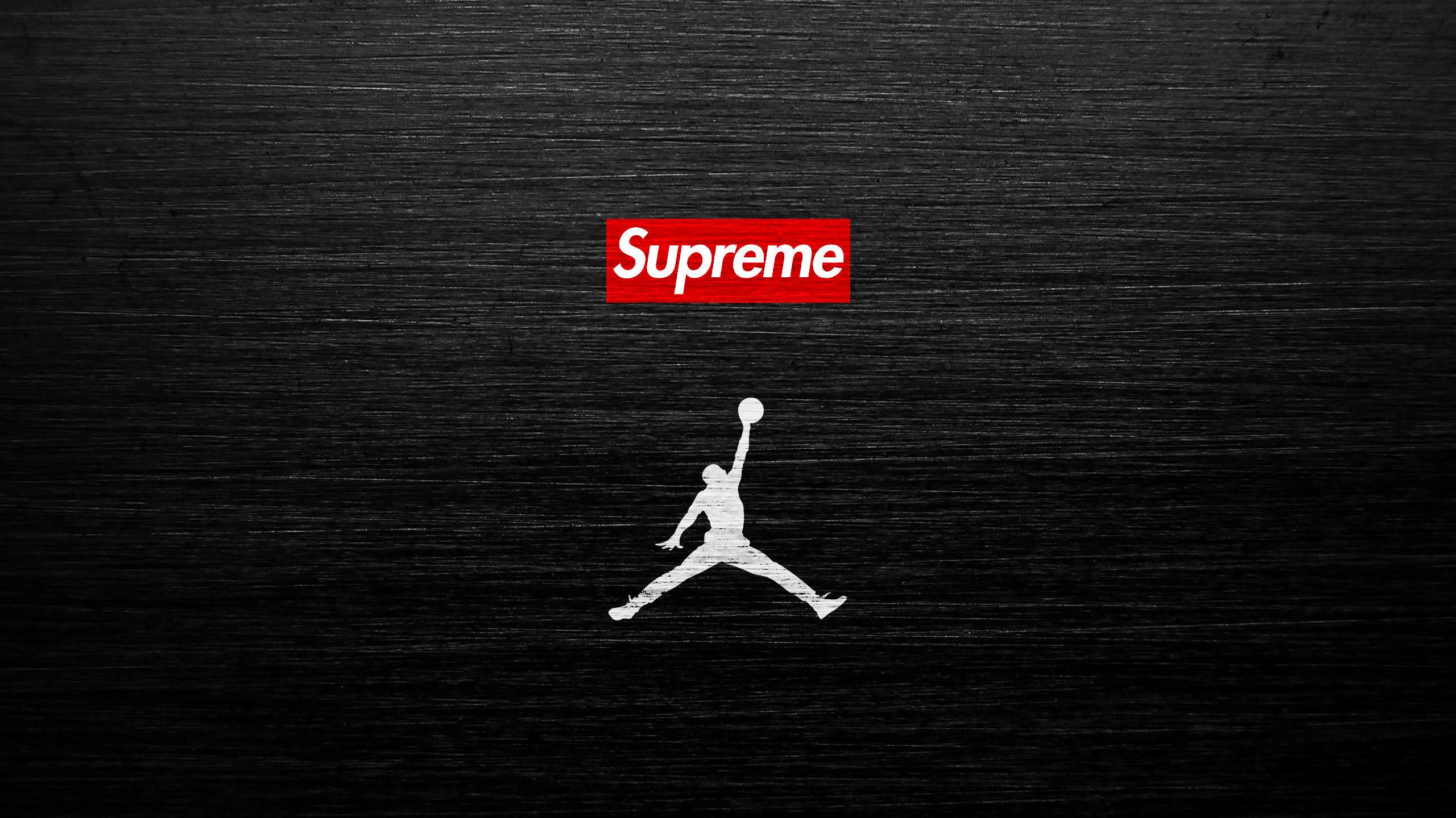 4k Supreme Wallpaper