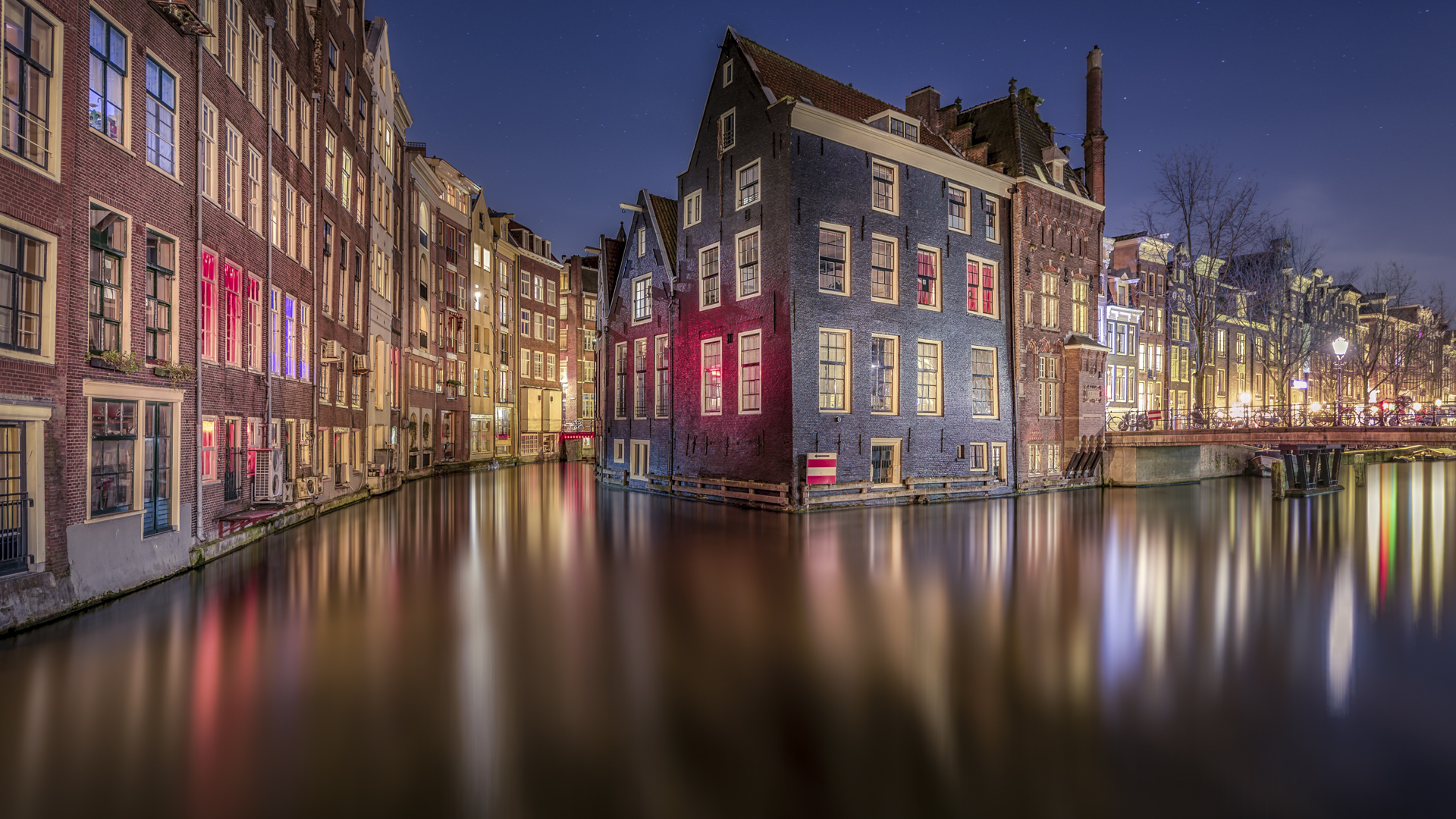 Canals at night, Dutch Venice, Amsterdam, Netherlands. Windows Spotlight Image