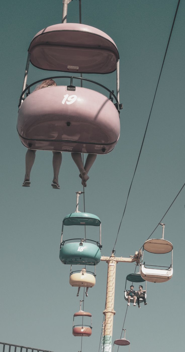 Retro Wallpaper Aesthetic Vintage. Retratos na parede, Papéis de parede inspiradores, Papéis de parede vintage